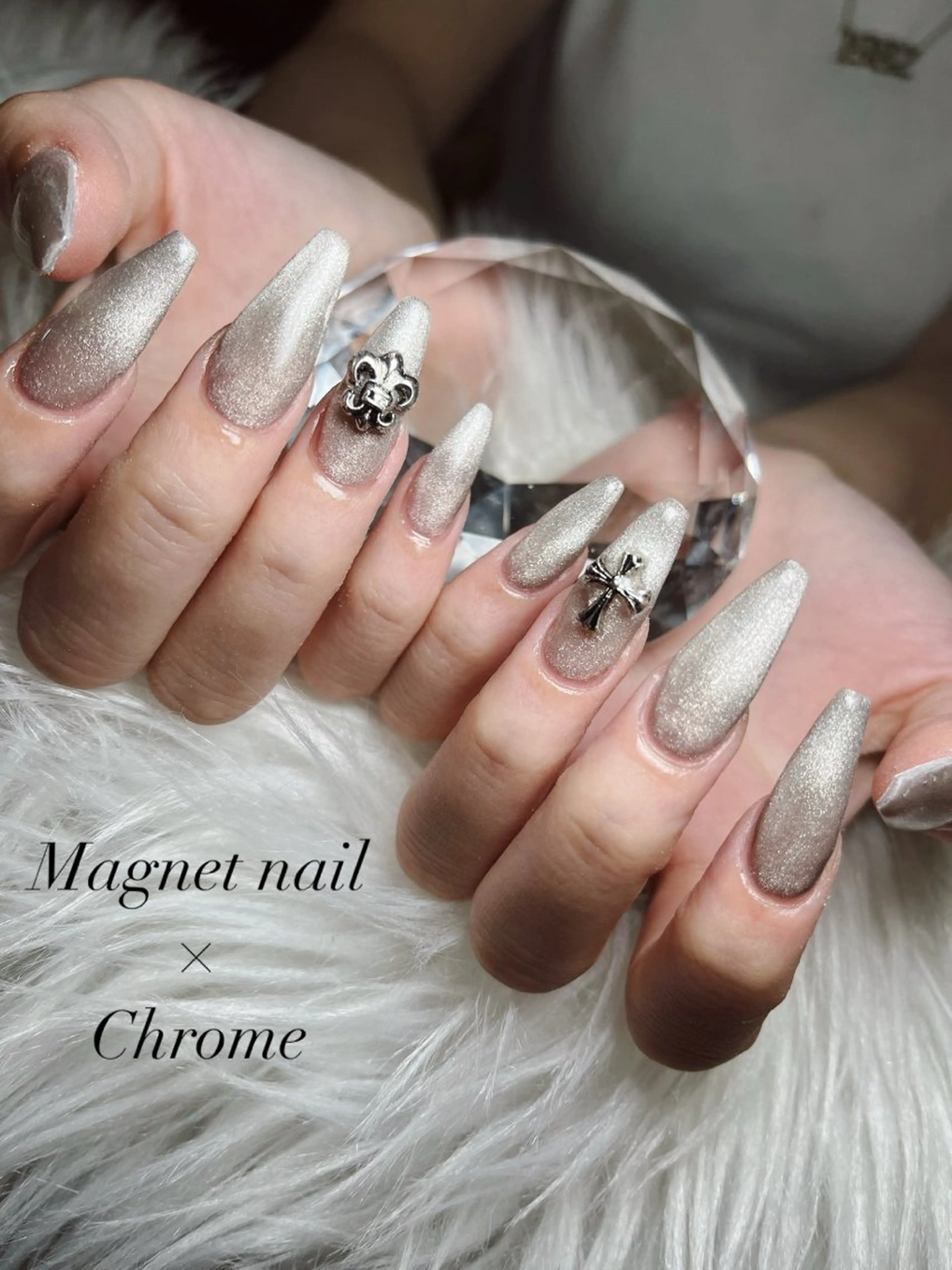 ネイル マグネットネイル renard所属・nailsalon Renardkのネイルデザイン