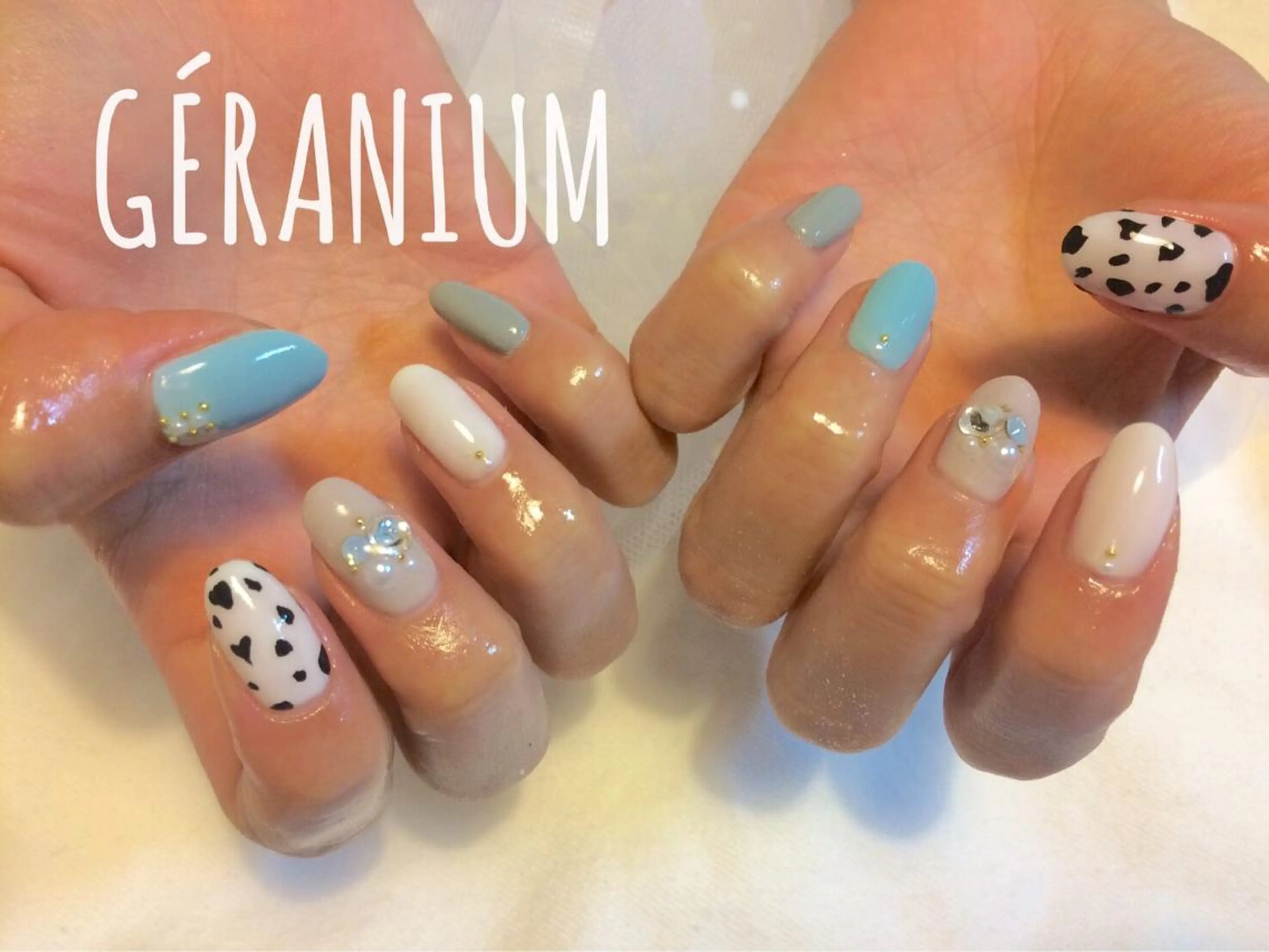 ネイル アニマル柄 GéRanium Harukaのネイルデザイン