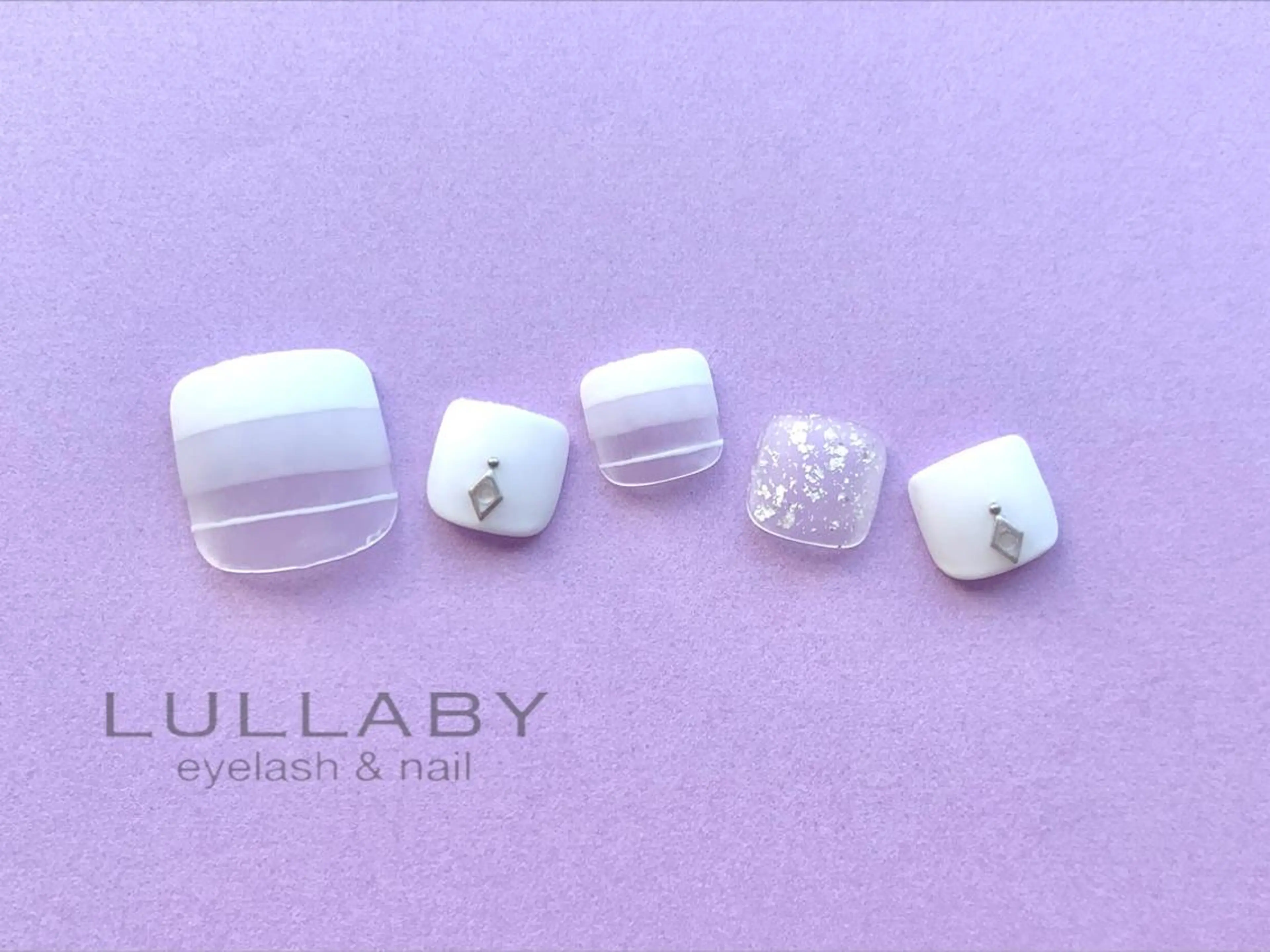 ネイル LULLABY 銀座並木通り店のネイルデザイン