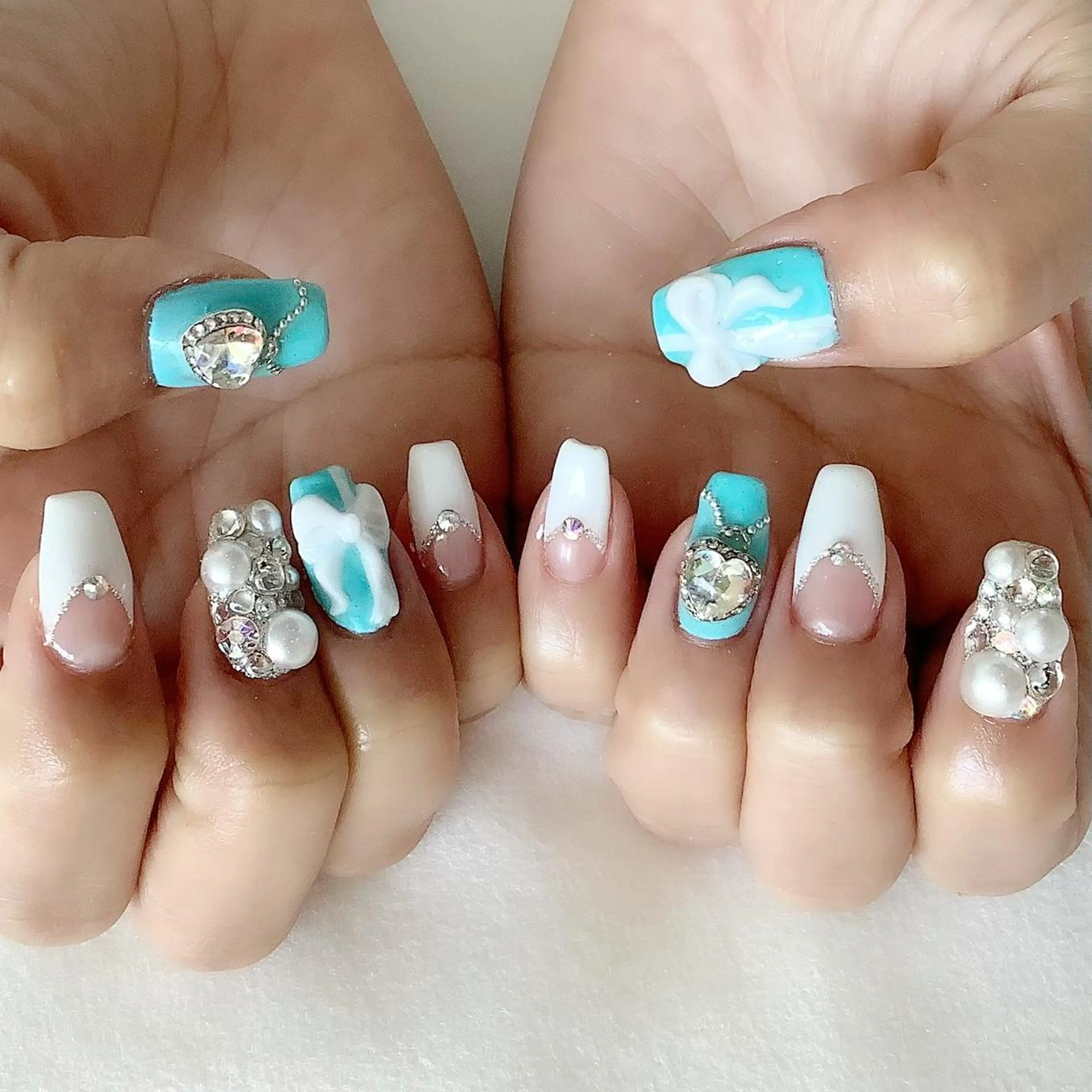 ネイル ハンドネイル 💎🐰 saki. m 🐰💎のネイルデザイン