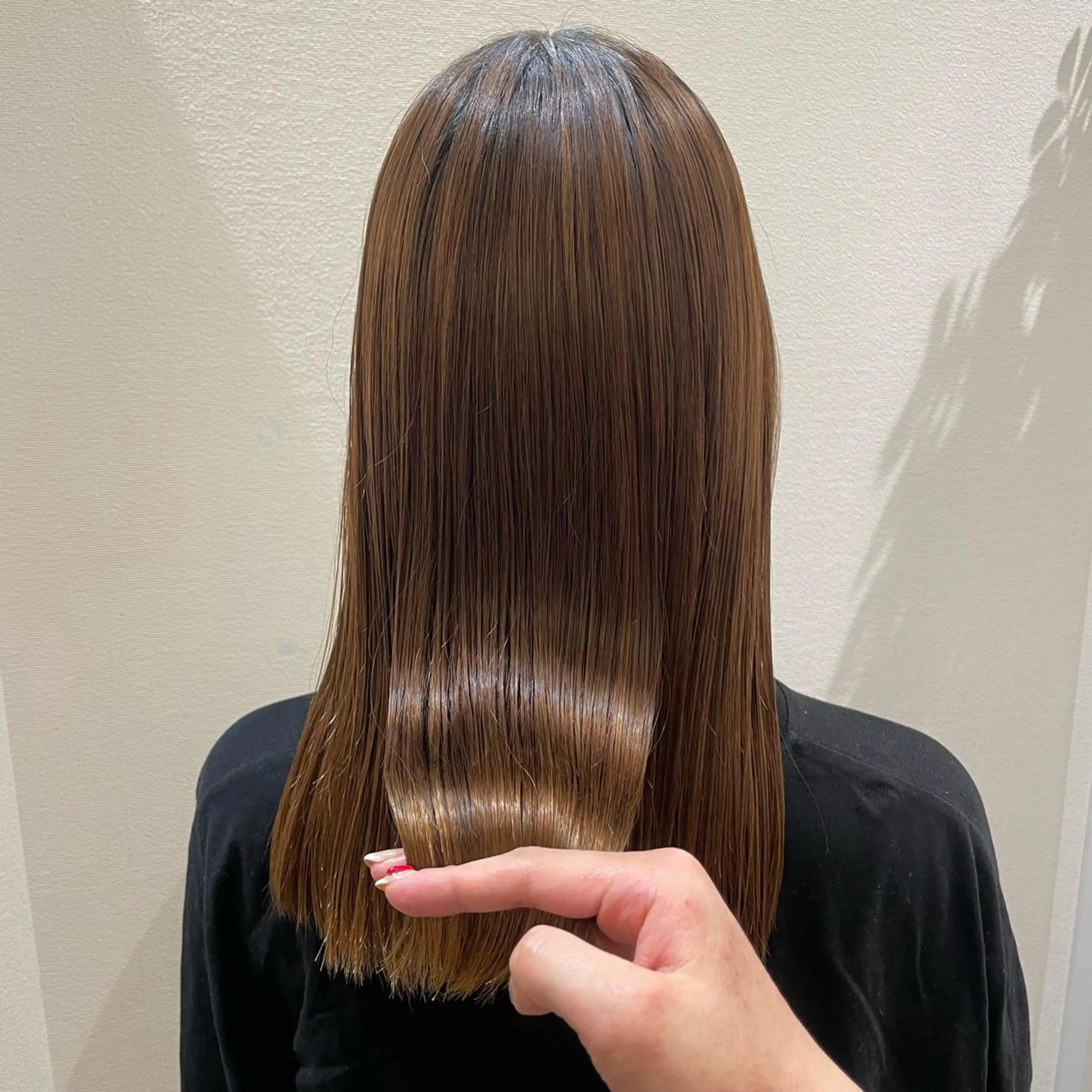 ロング パーマ 縮毛矯正 トリートメント 🚀MOEKA ᵕ̈ ハイトーン💫のヘアスタイル