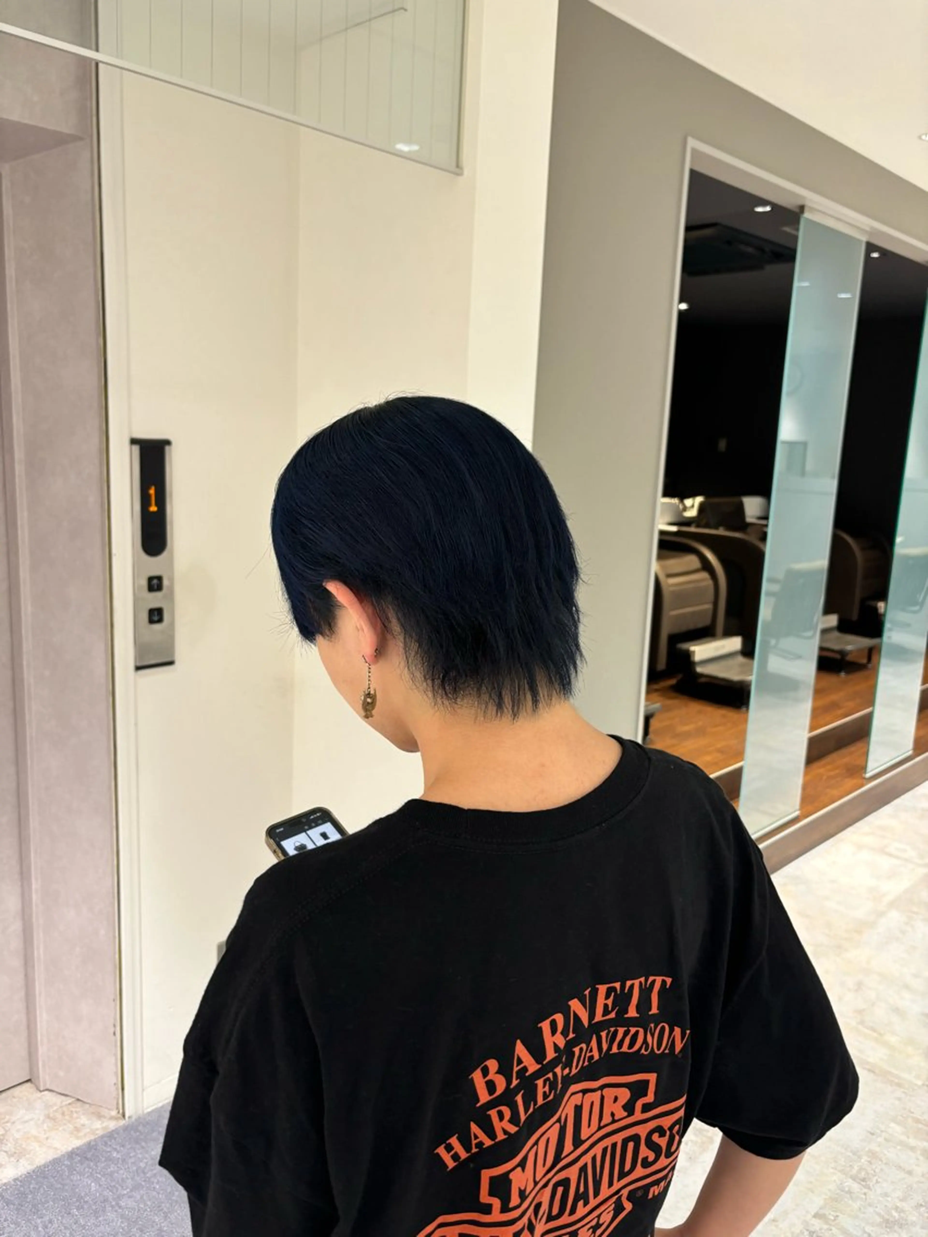 カラー メンズ 透明感カラー bellus所属・田名部 愛乙のヘアスタイル