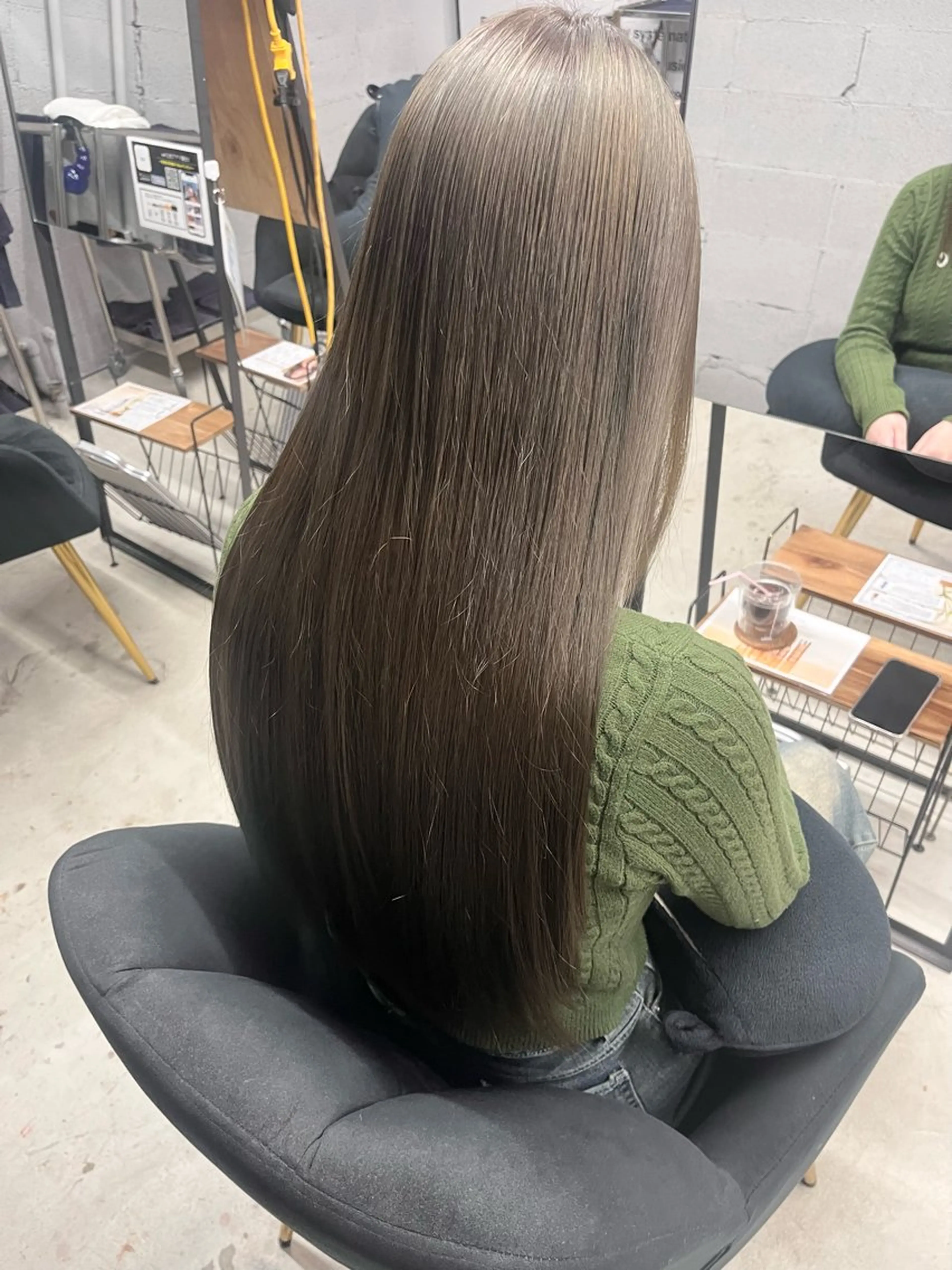 ロング カット ヘアカラー col sapporo所属・あざと可愛い💓 盛れる顔まわり/uiのヘアスタイル