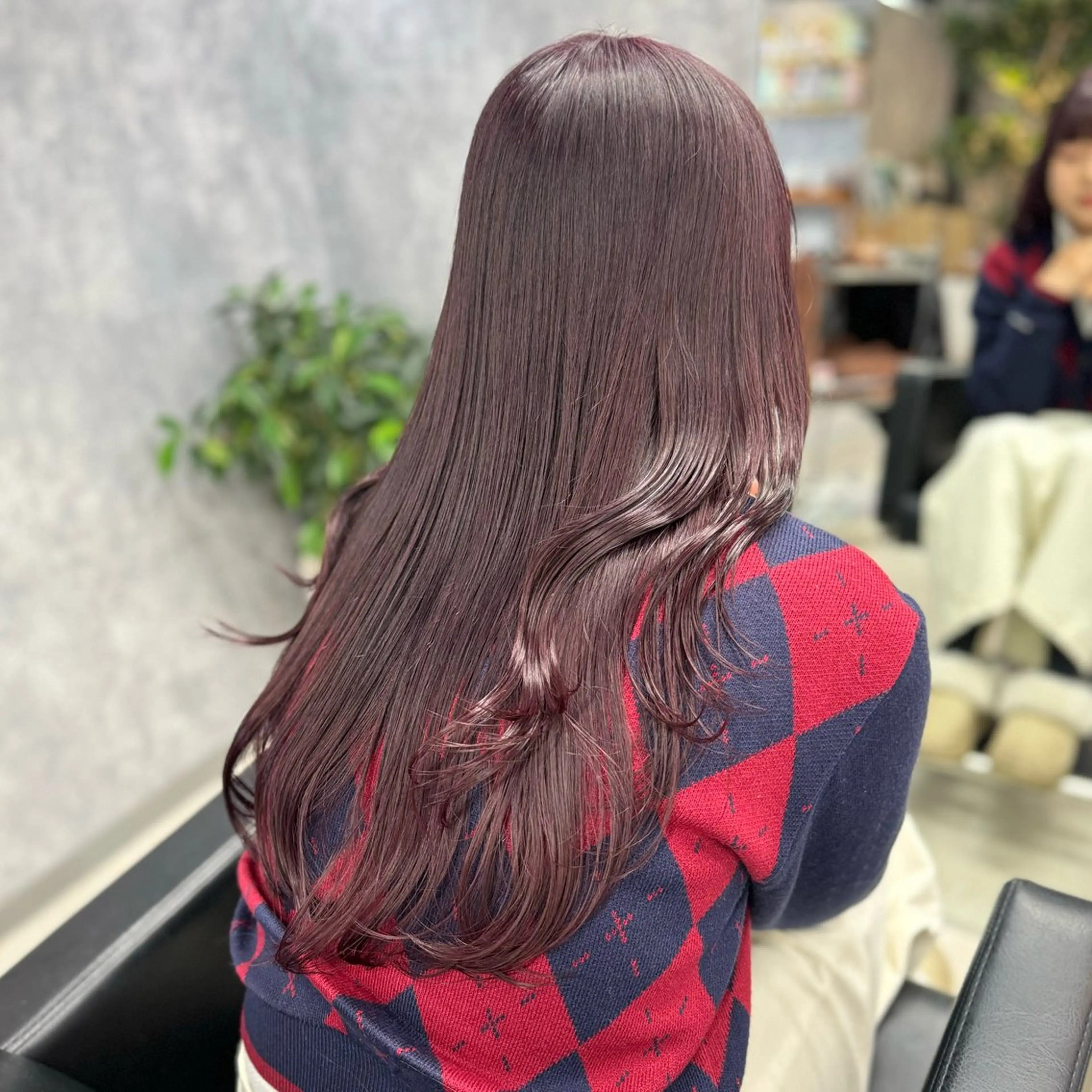 セミロング カラー 宮城 ほのかのヘアスタイル