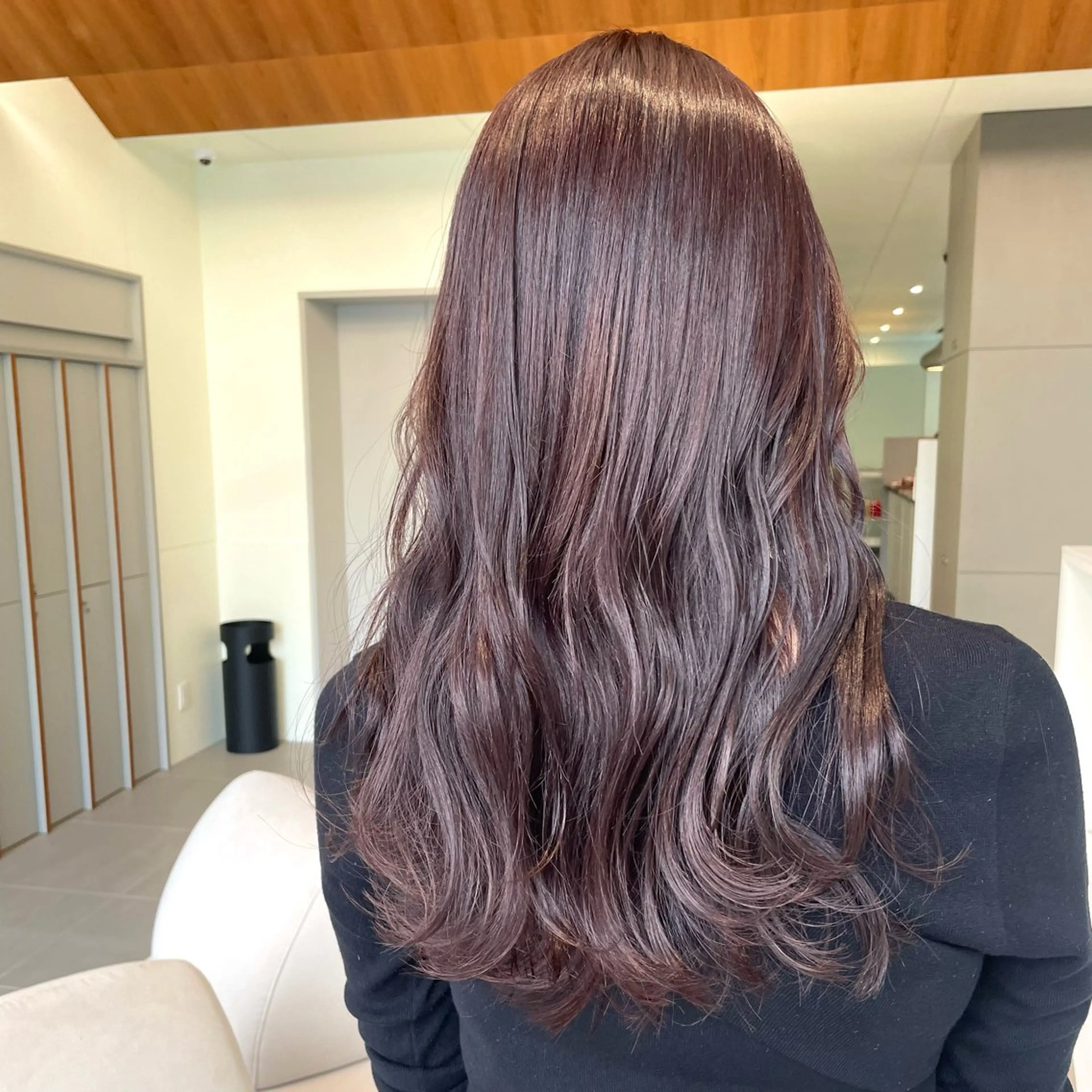 ロング カラー ベージュカラー ブリーチ 透明感カラー ダブルカラー グレージュ ヘアカラー トリートメント ブリーチ/レイヤー 🌻Mutsumiのヘアスタイル