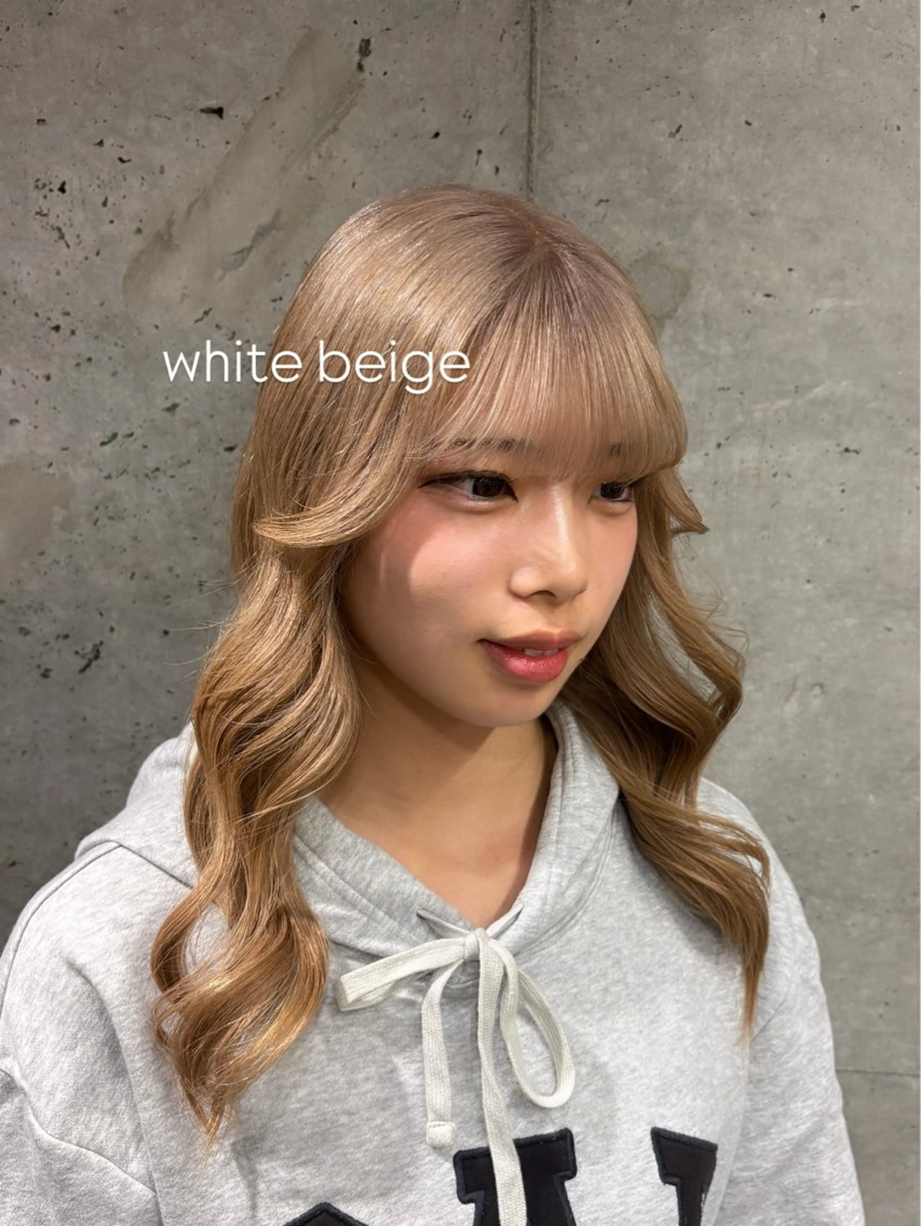 セミロング カラー ベージュカラー ホワイトベージュ ヘアカラー 茅ヶ崎/ハイトーン/ Ramuのヘアスタイル