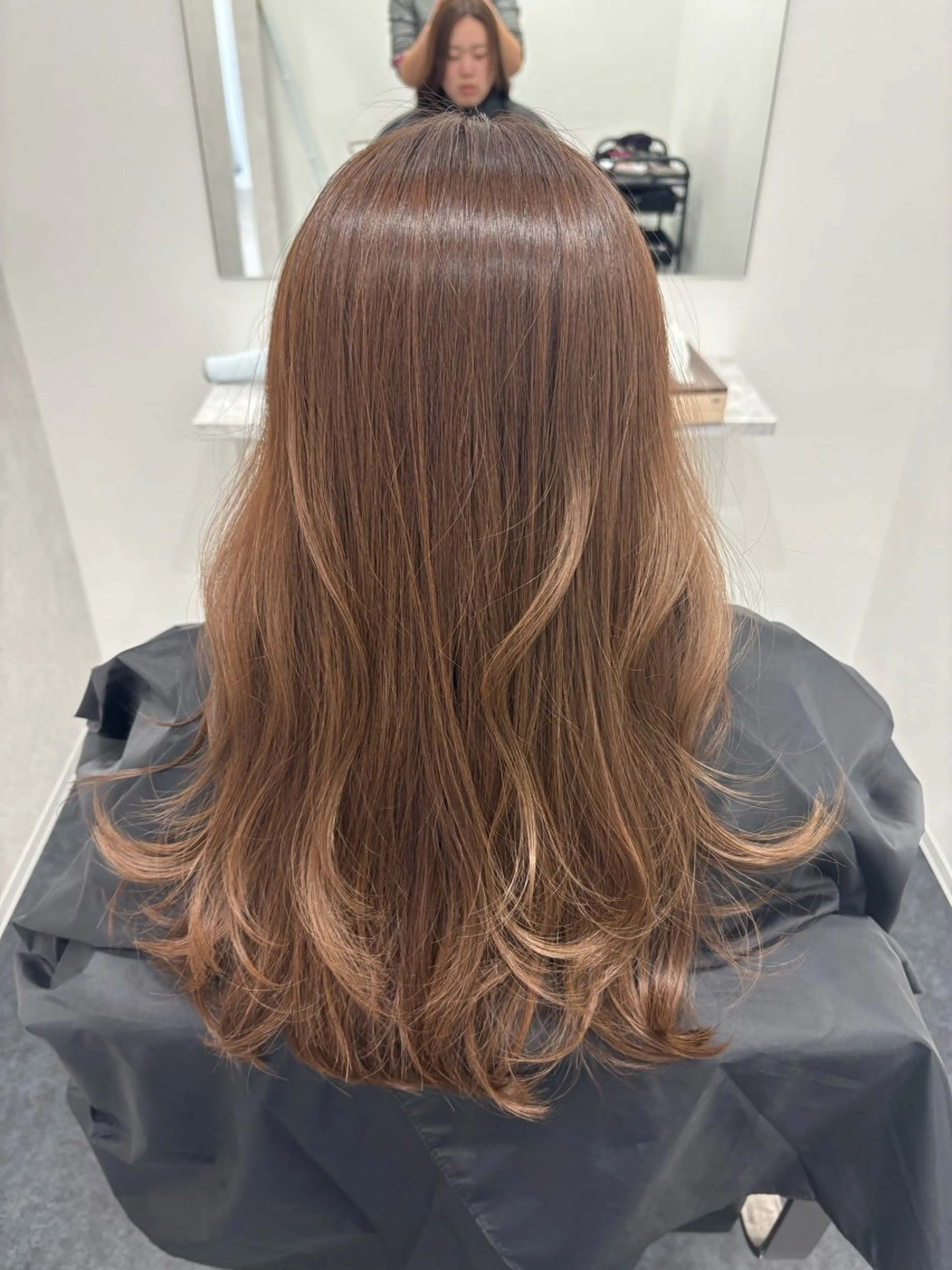 ロング AI KIのヘアスタイル