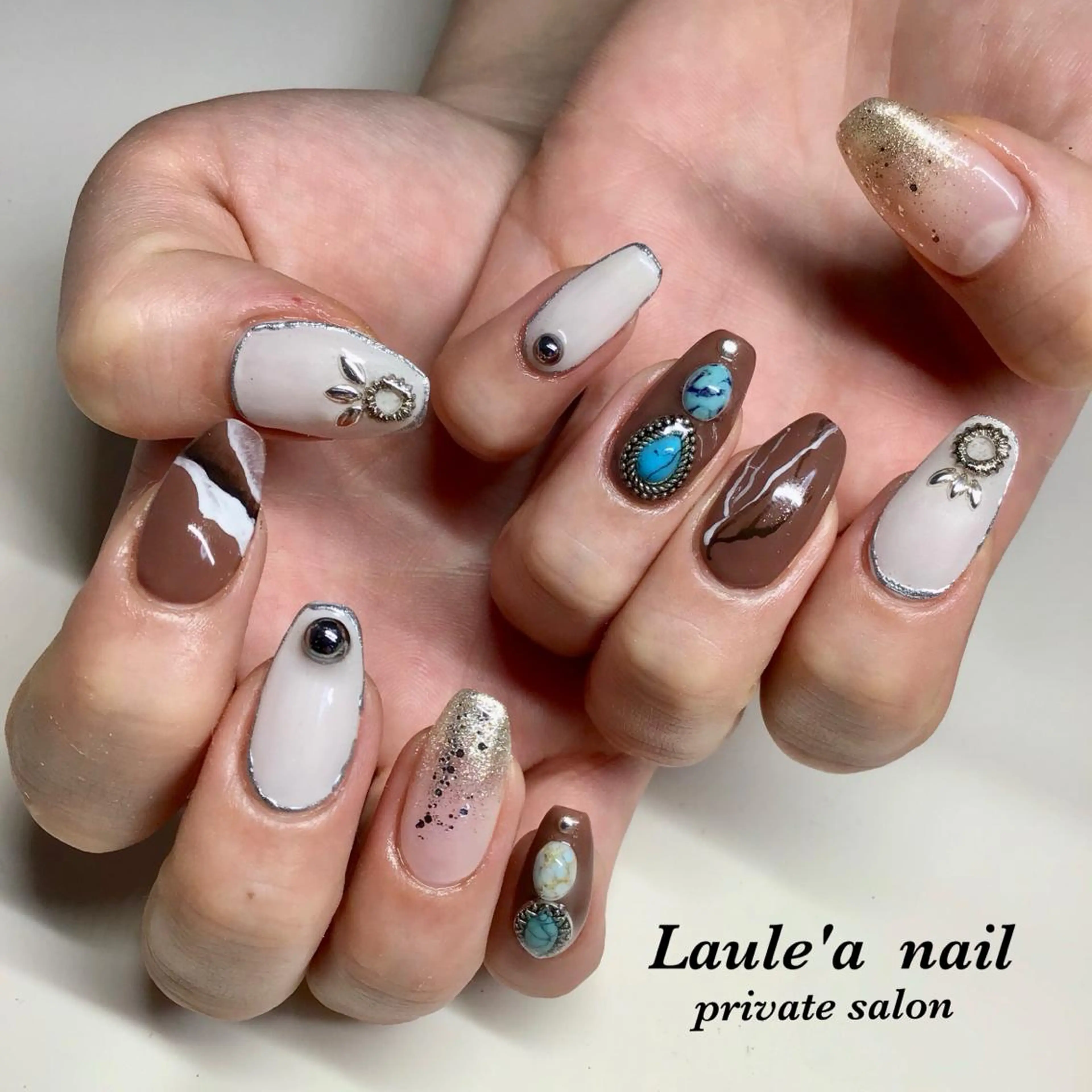 カラー ネイル マツエク・マツパ 福田 加奈のネイルデザイン