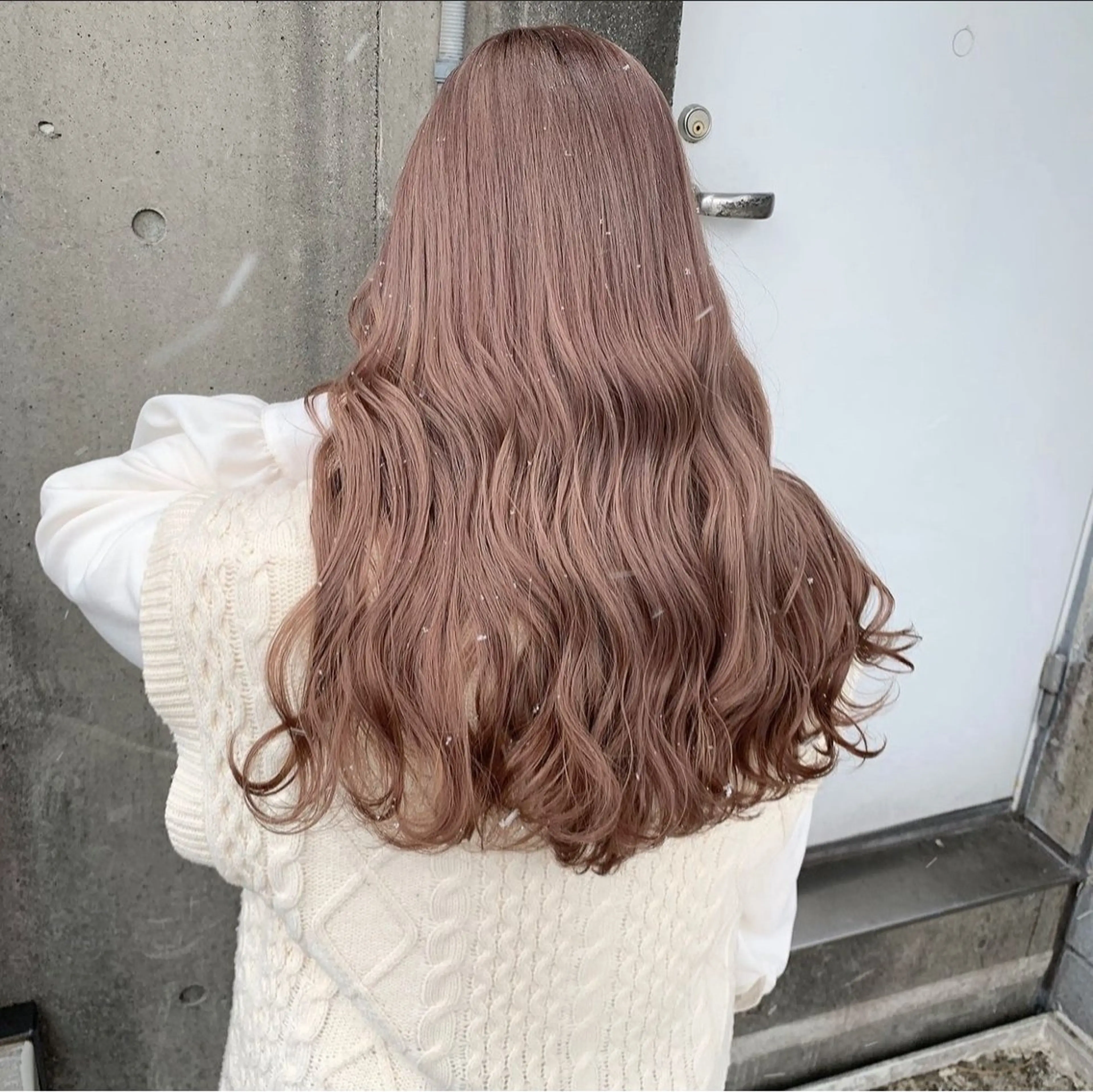 ミニモ学割‼️🌟期間限定🌟ケアブリーチ➕冬にオススメカラー➕オリジナルトリートメント♡の写真