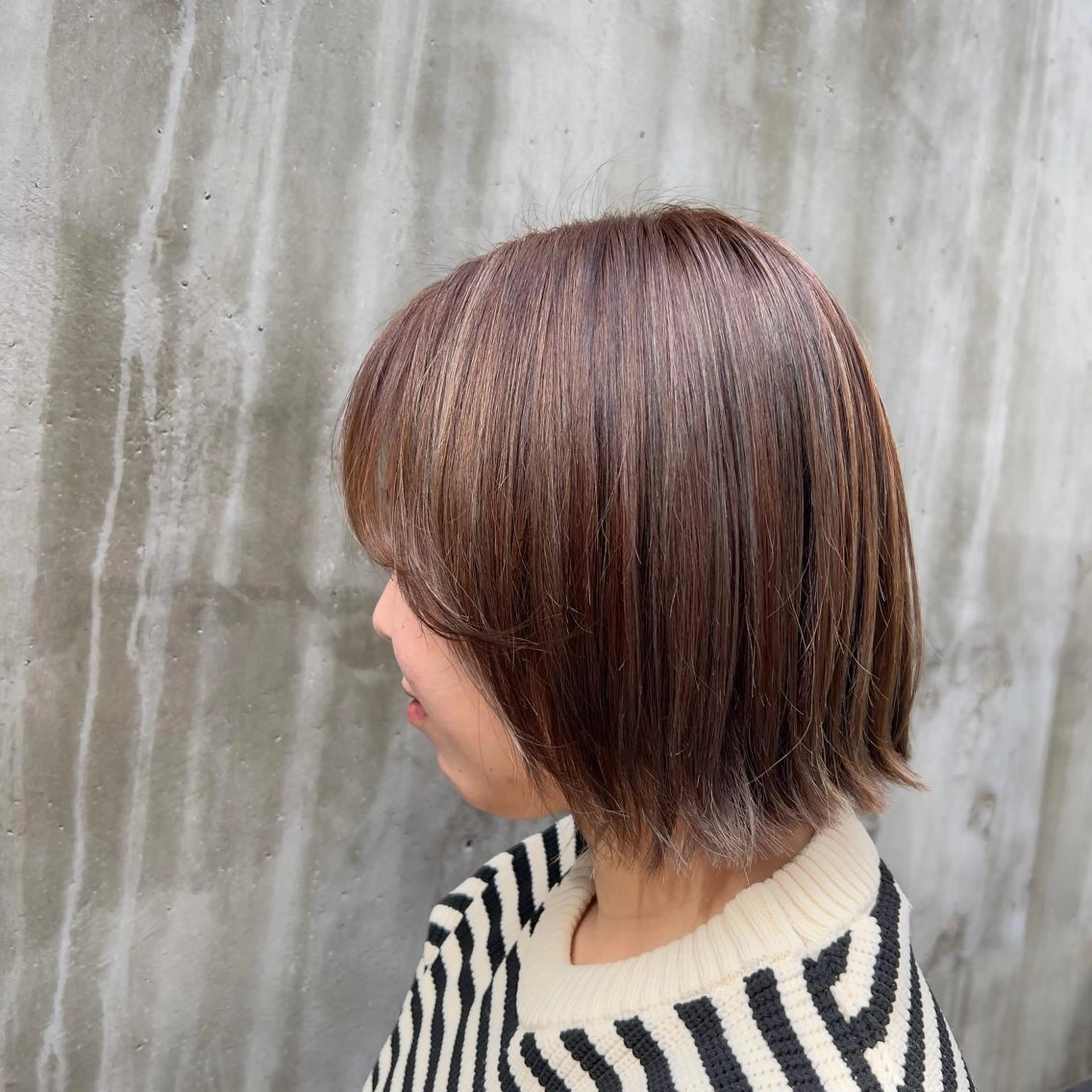 ミディアム カラー ハイライトカラー ボブ ハイライト 🍇おぐら めぐみ🍇のヘアスタイル