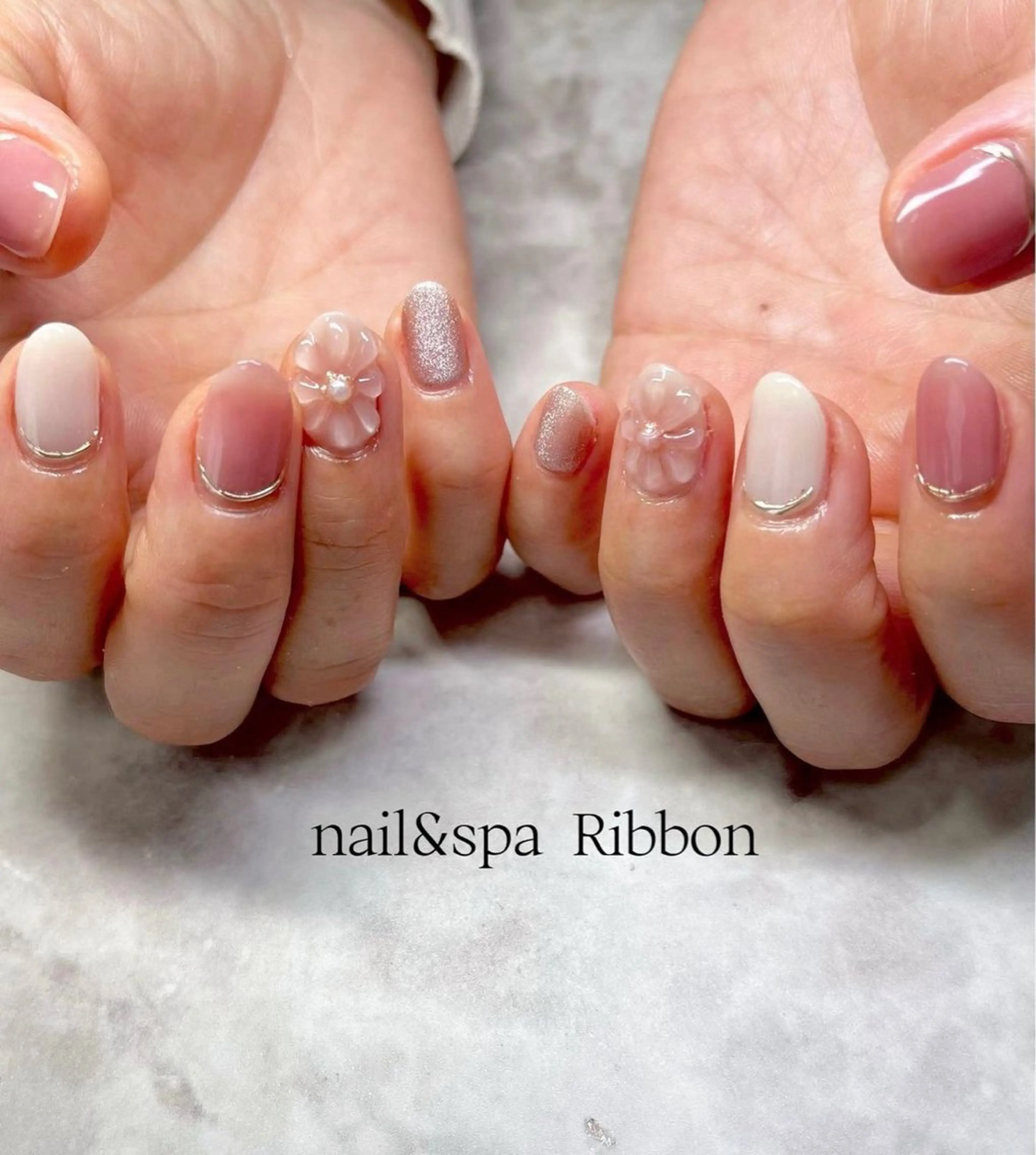 ネイル 東 真百のネイルデザイン