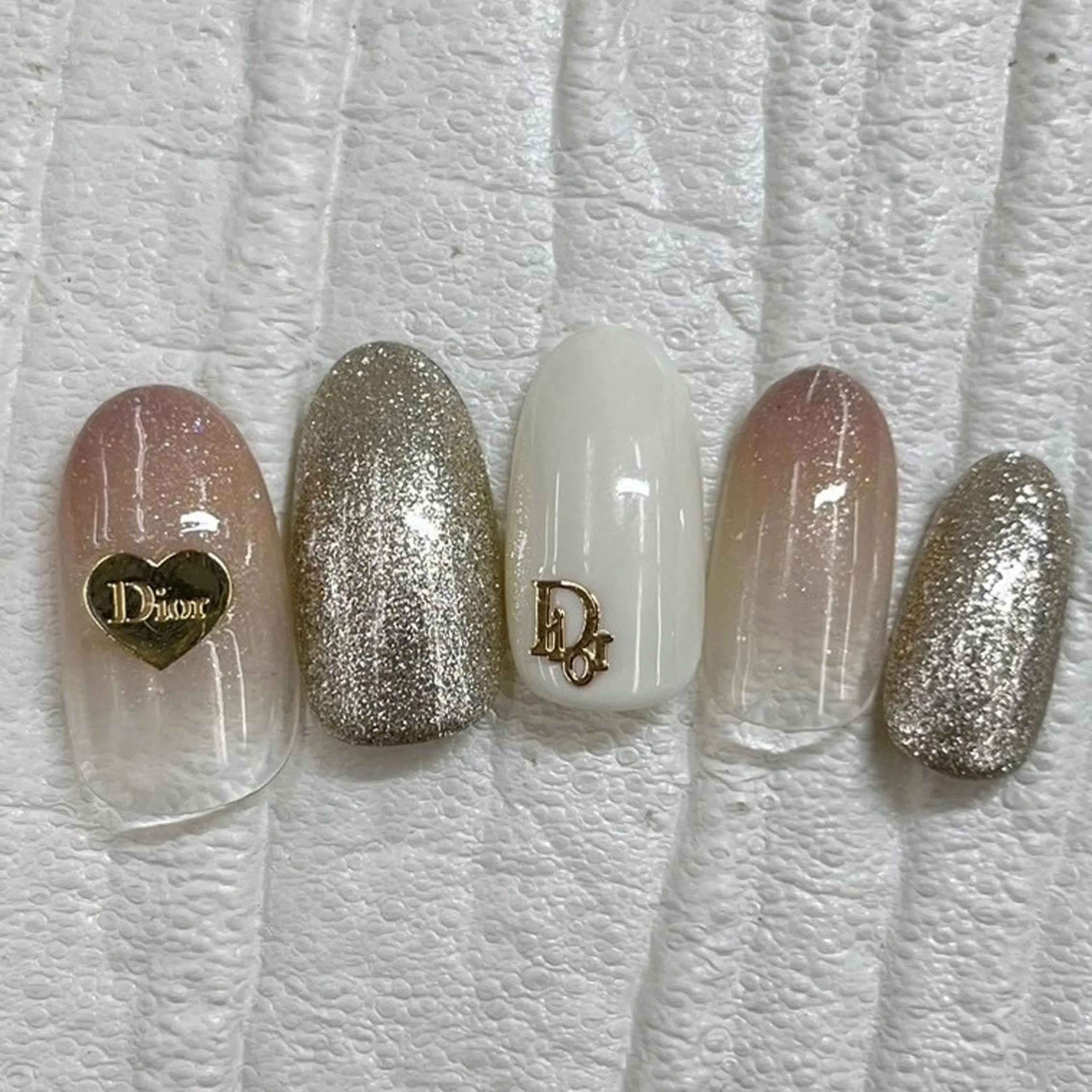 ネイル Nail salon Honey Beeのネイルデザイン