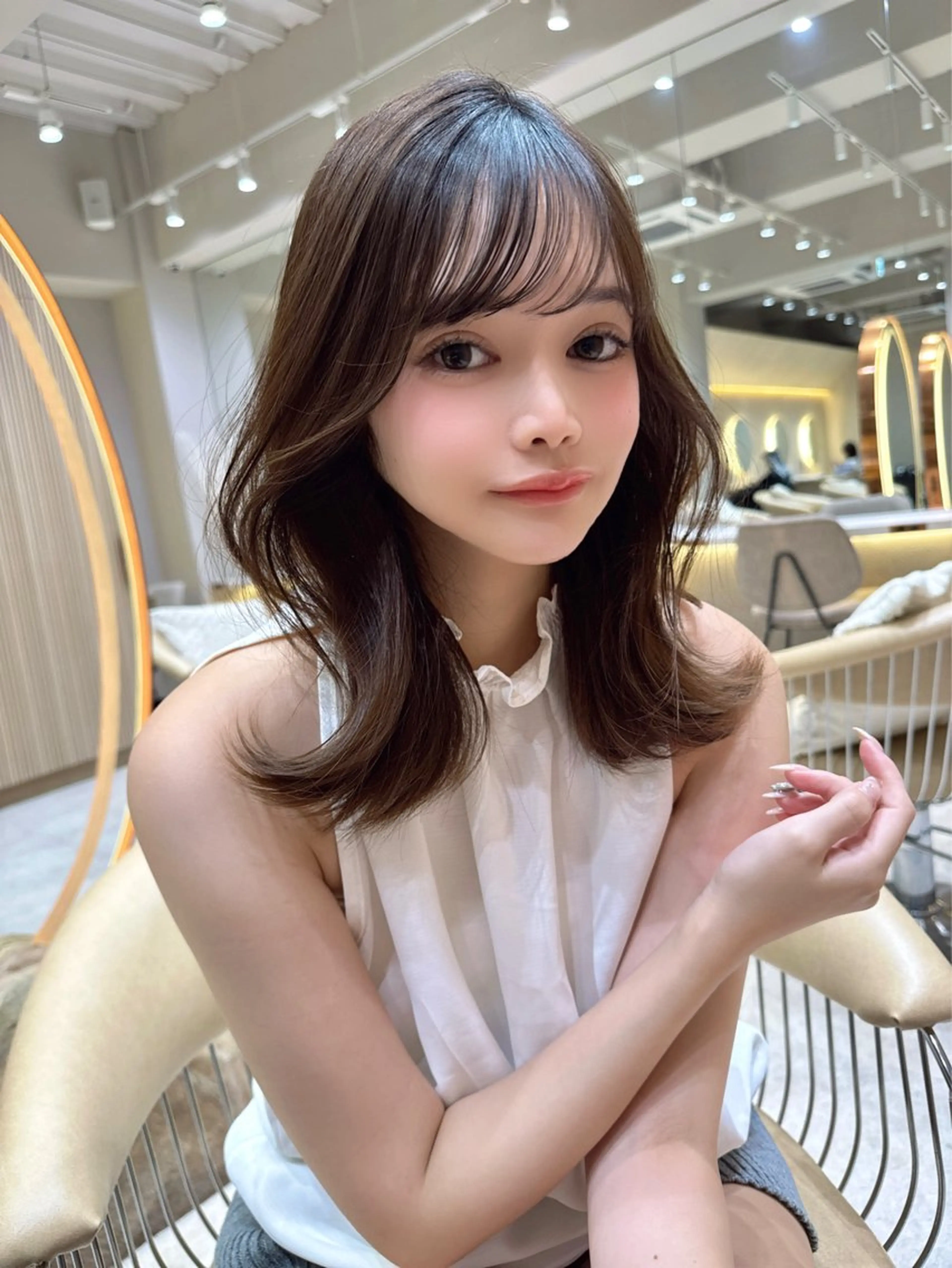 ミディアム ❤️ブリーチなし💚 ダブルカラー平野実花のヘアスタイル