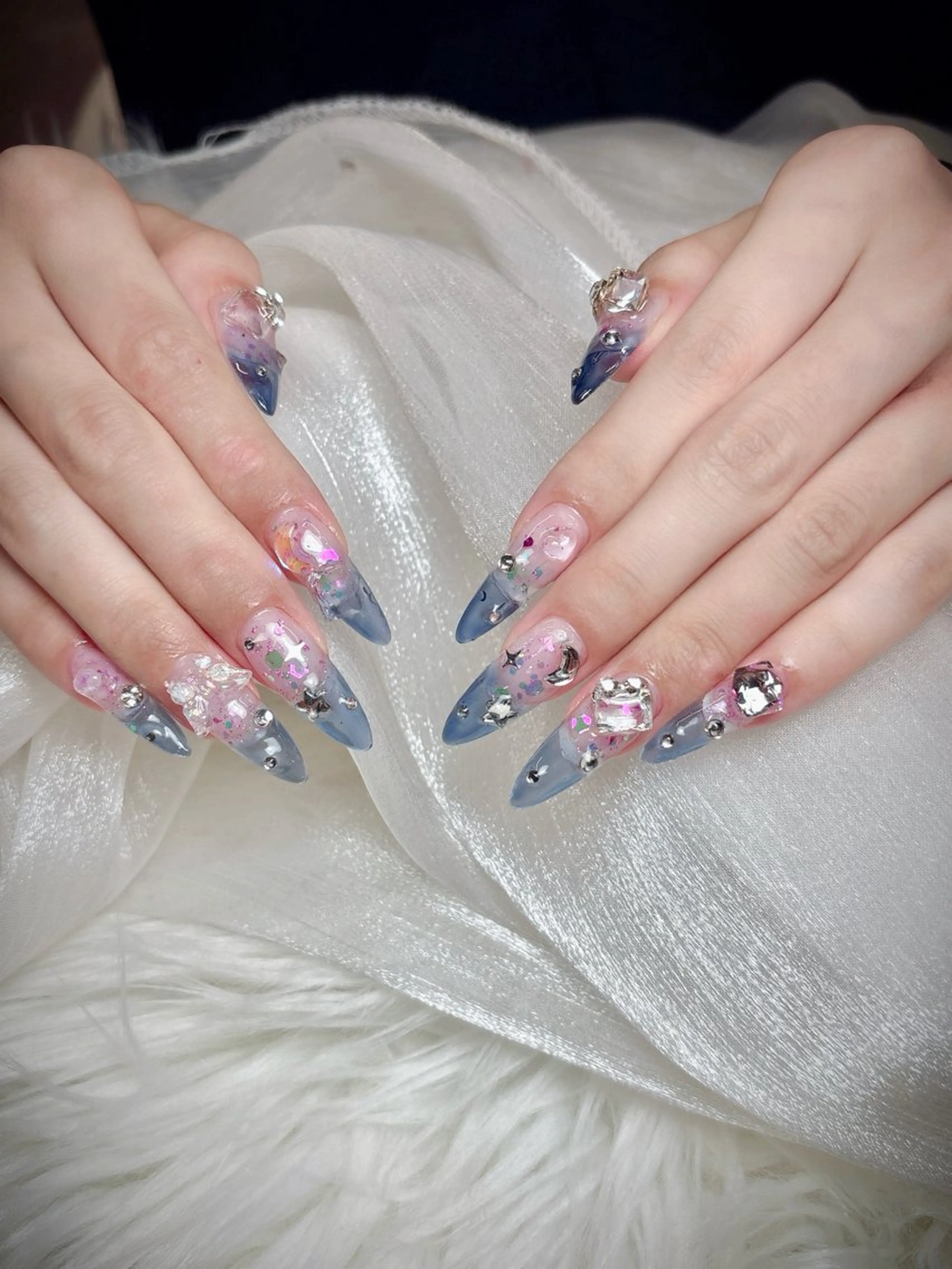 ネイル W&nail  slon所属・W·mai nail 関内のネイルデザイン