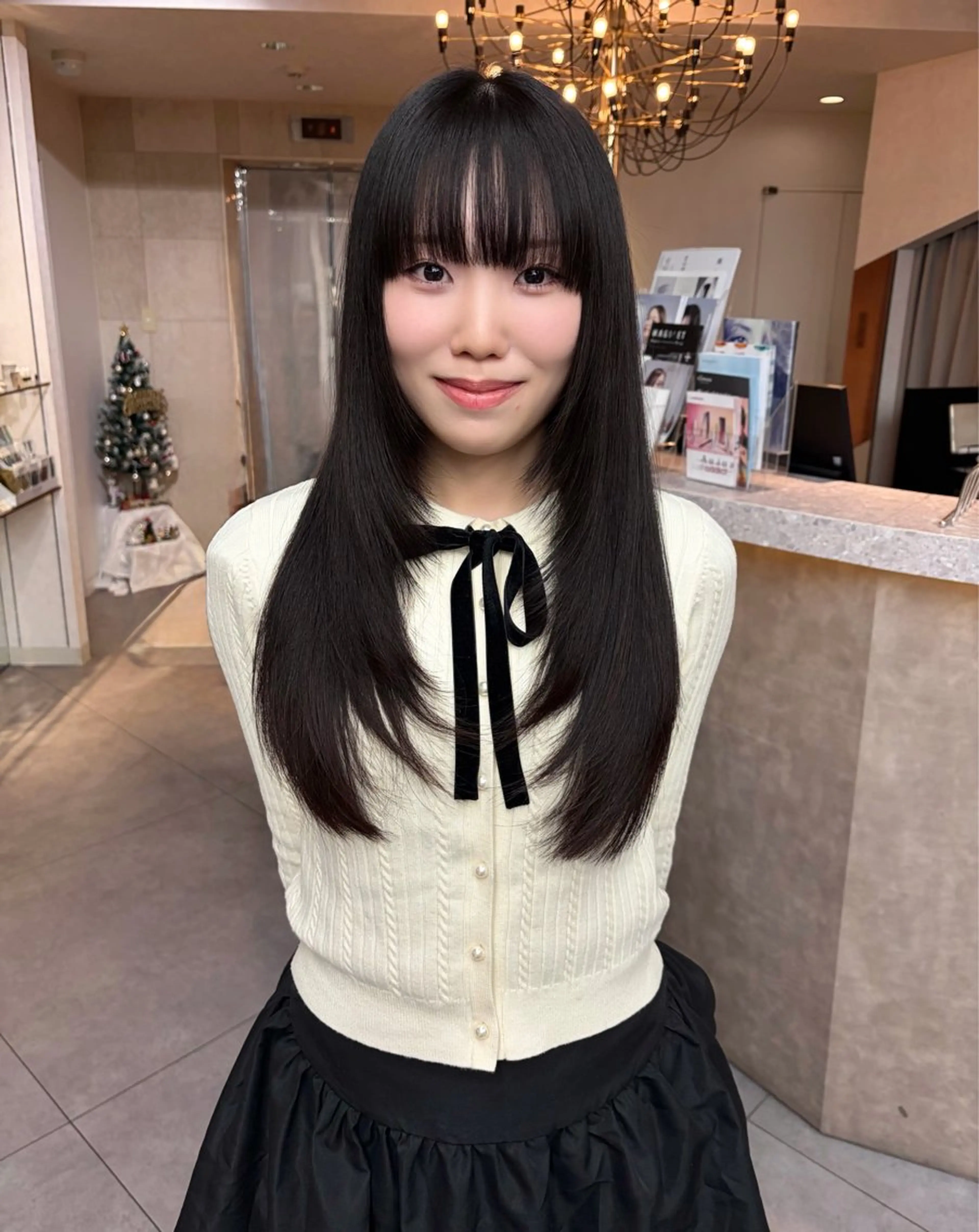 【似合わせ前髪カット➕艶カラー➕トリートメント】(心斎橋/アメ村/本町/四ツ橋/透明感/艶髪/顔周りカット)の写真