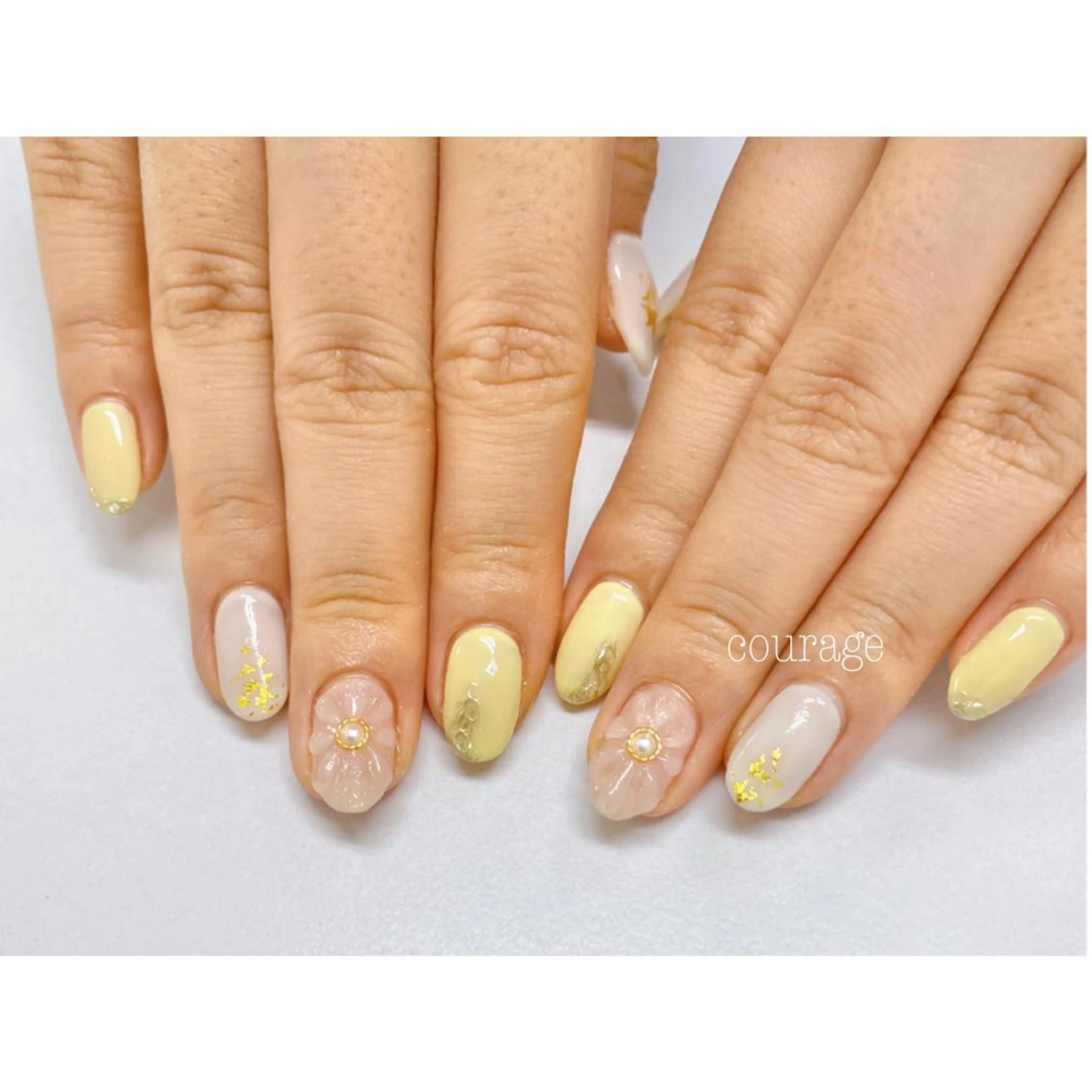 ネイル フラワーネイル ぷっくりネイル ハンドネイル ネイルサロンcourage所属・ネイルサロン courageのネイルデザイン