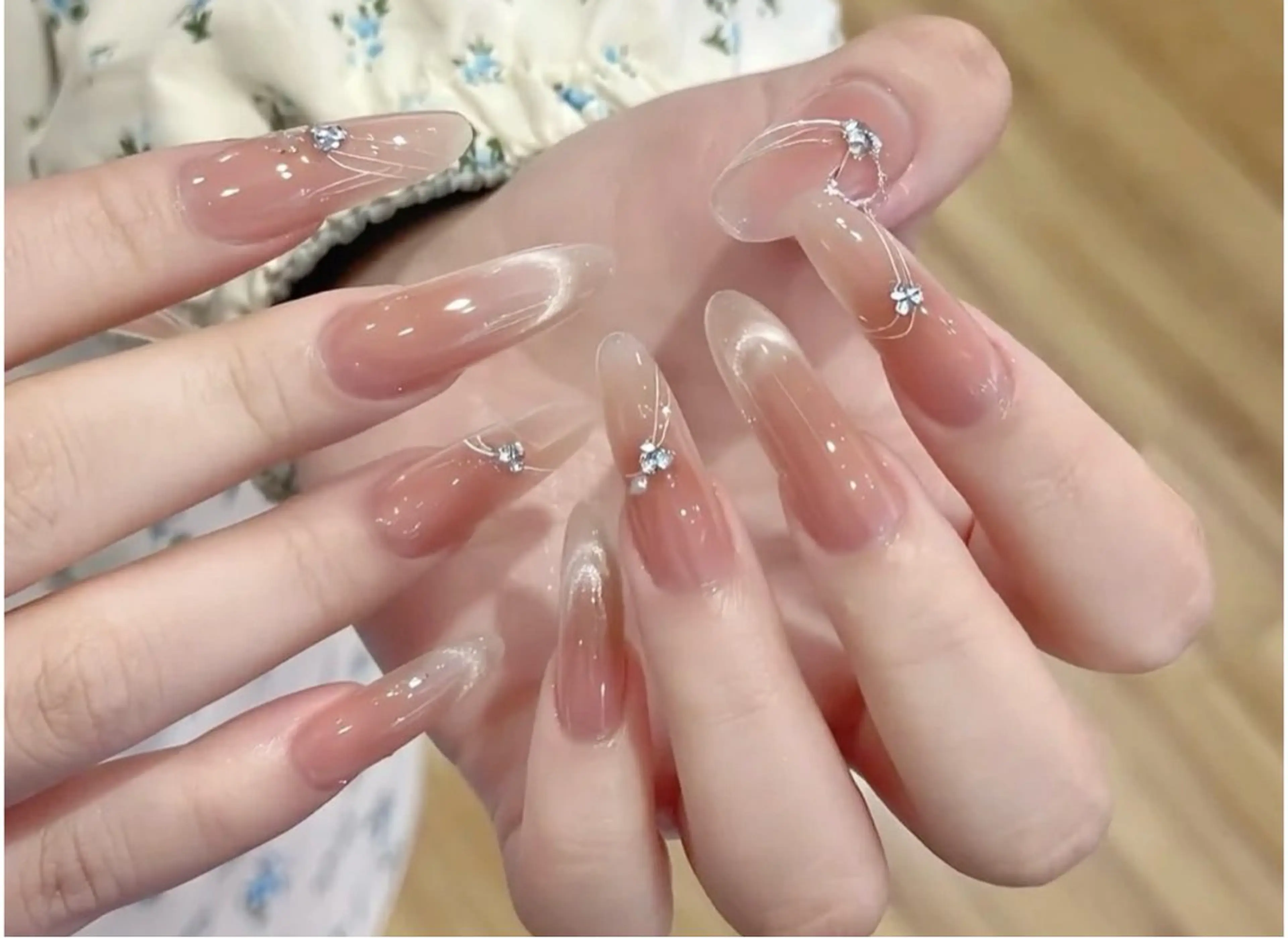 ネイル アートネイル オーロラネイル チークネイル フレンチネイル ガラスフレンチ 🎀🎀YooLi Nail Salonのネイルデザイン