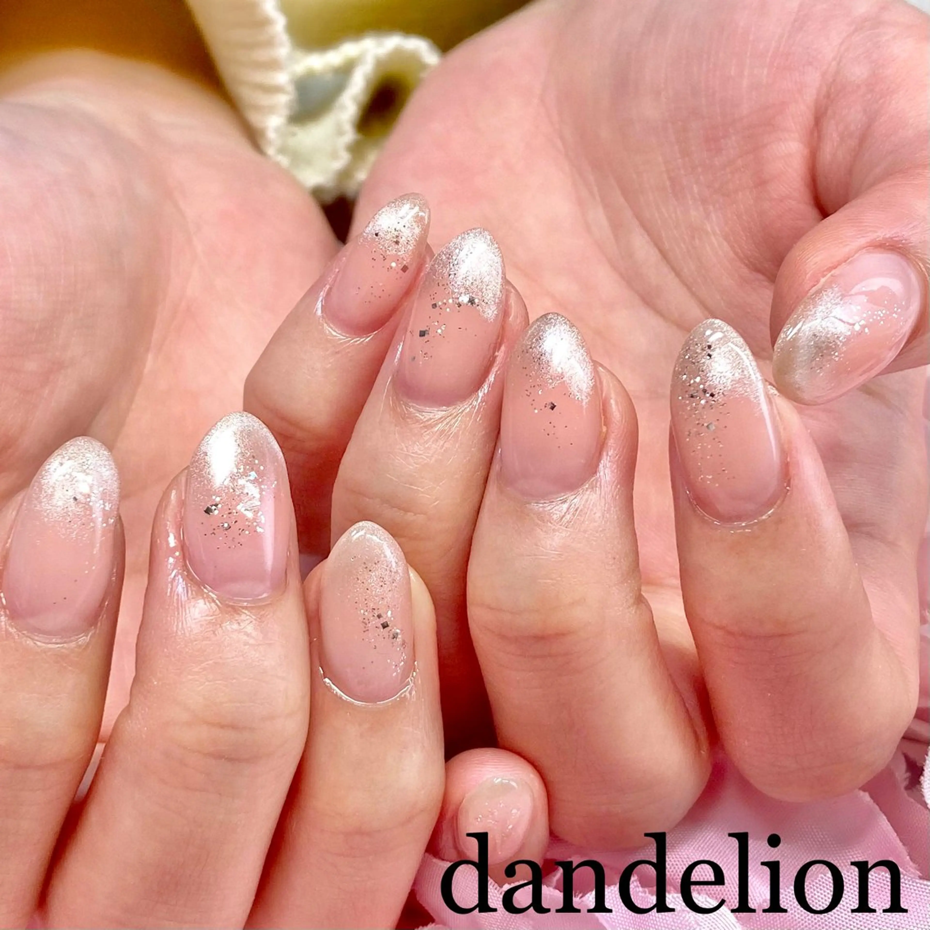 ネイル ハンドネイル ハンドケア dandelion ダンデライオンのネイルデザイン