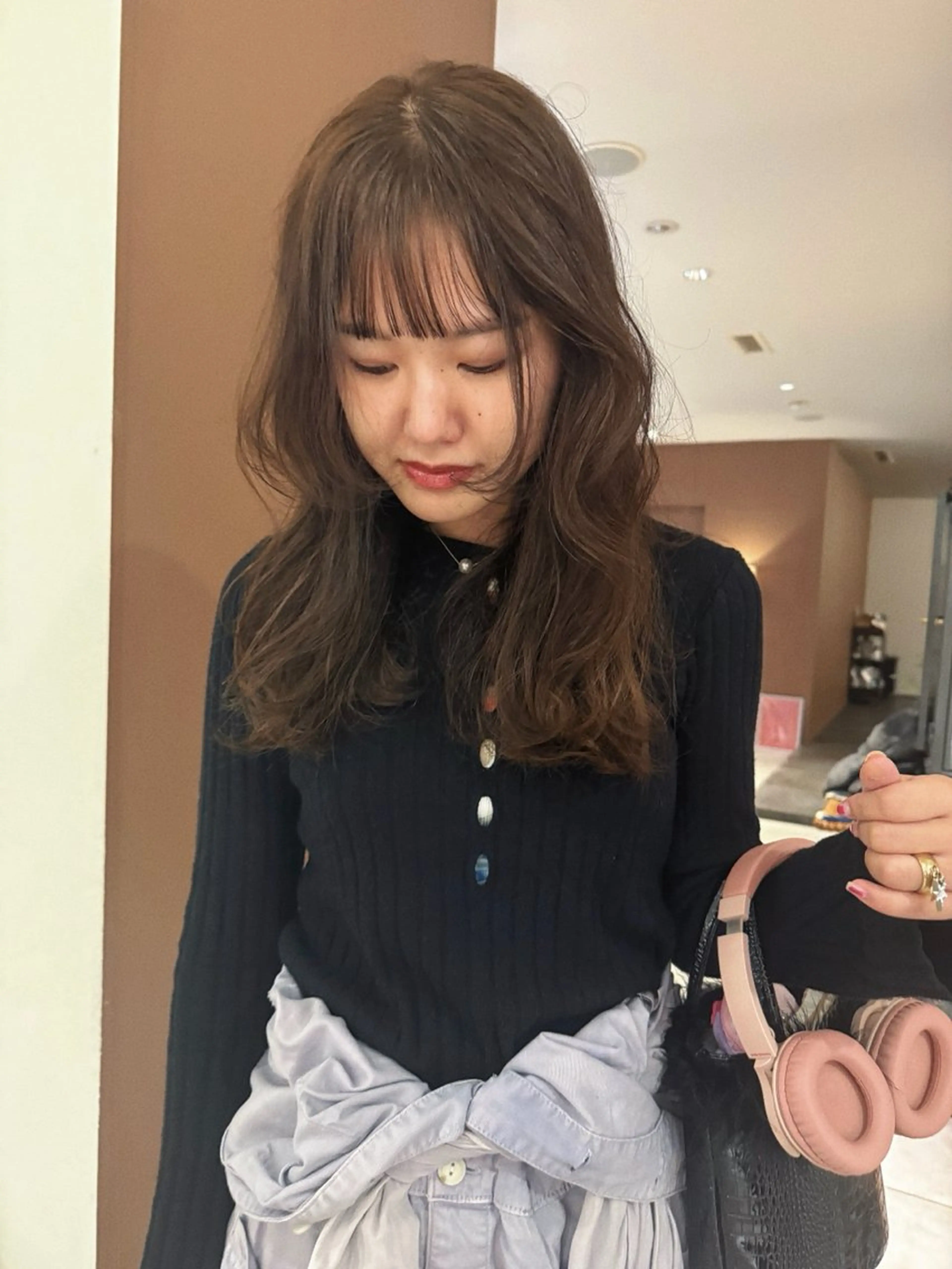 ロング カラー 南部 綾音のヘアスタイル