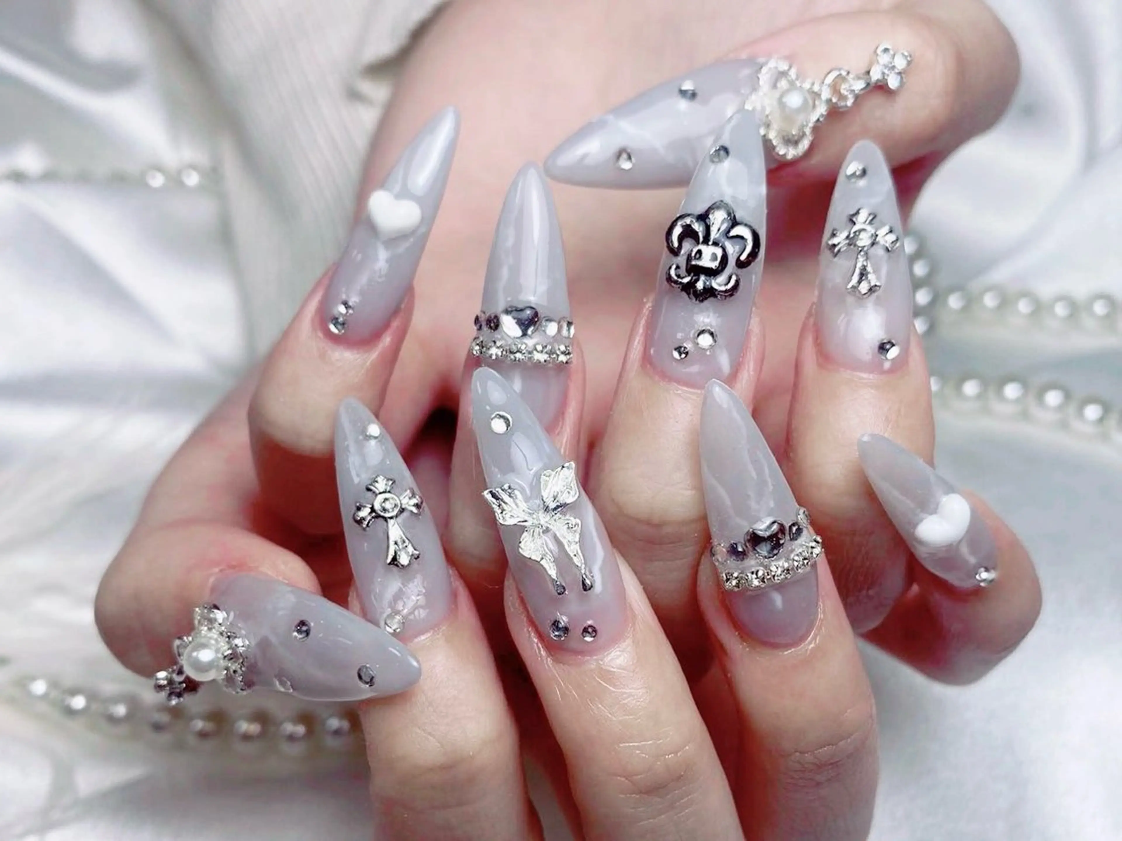 ネイル ハンドネイル ロータス ネイルサロンのネイルデザイン