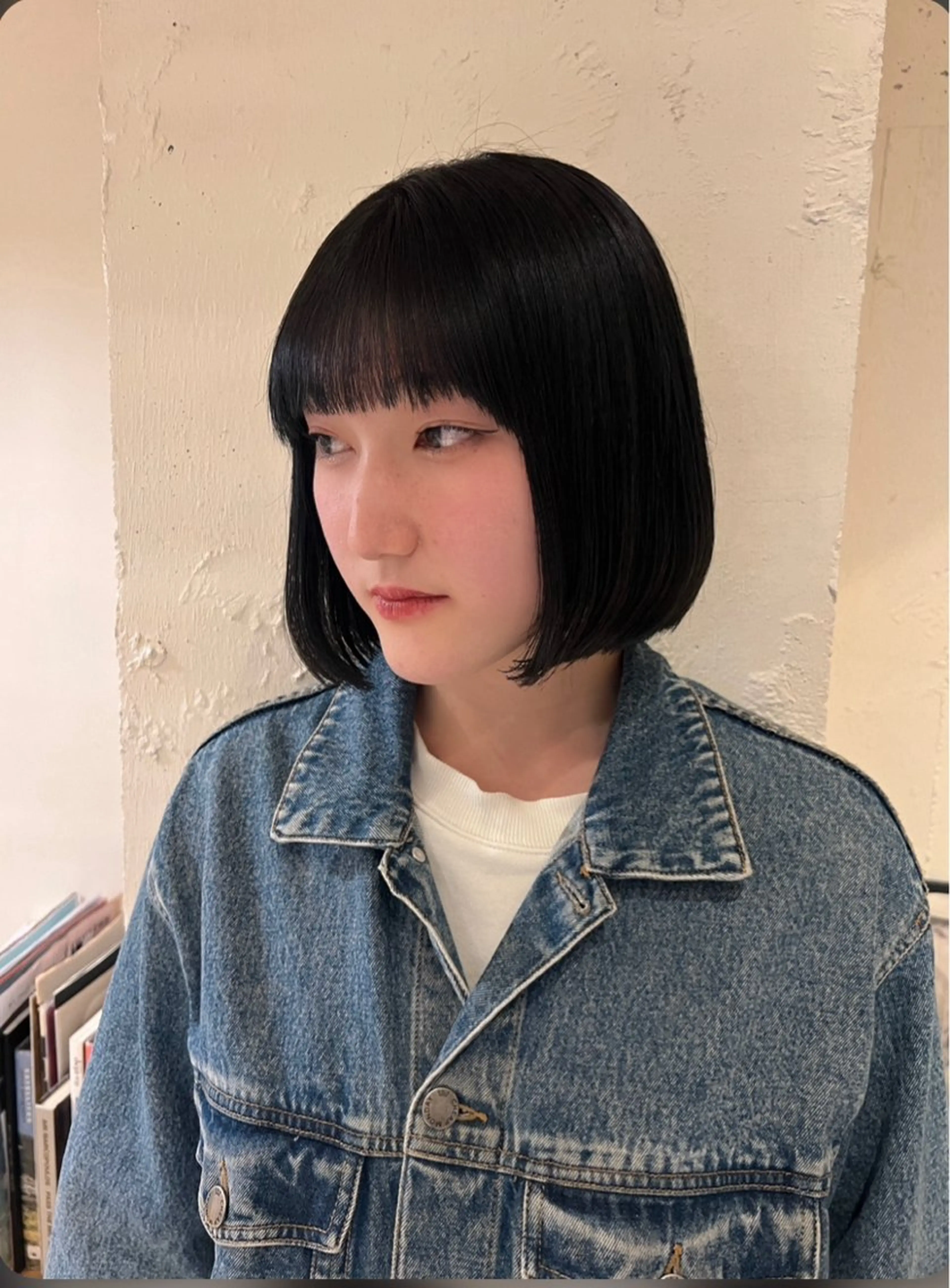 ミディアム カラー 黒髪 ブリーチ ブルーカラー ブルーブラック 透明感カラー drop /Hiroto✩.*のヘアスタイル