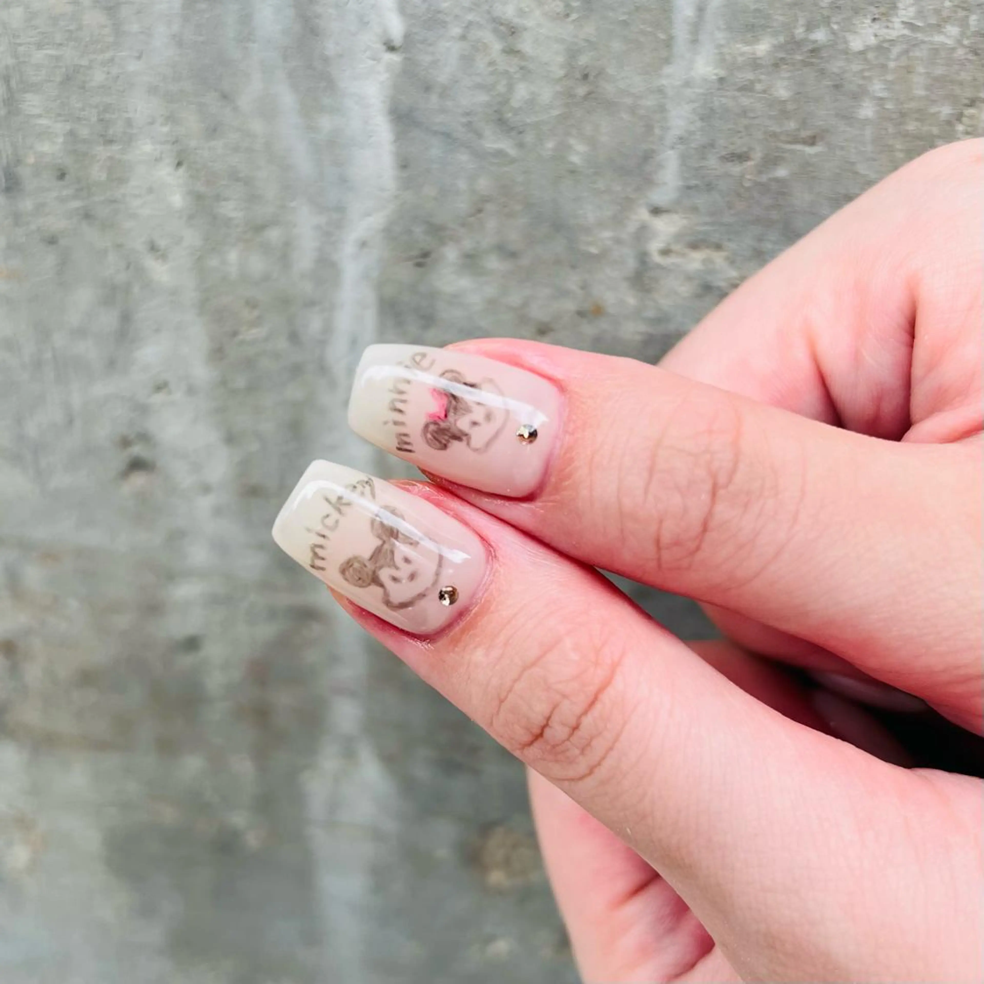 ネイル i＋söpö.n所属・i＋ söpö .nのネイルデザイン