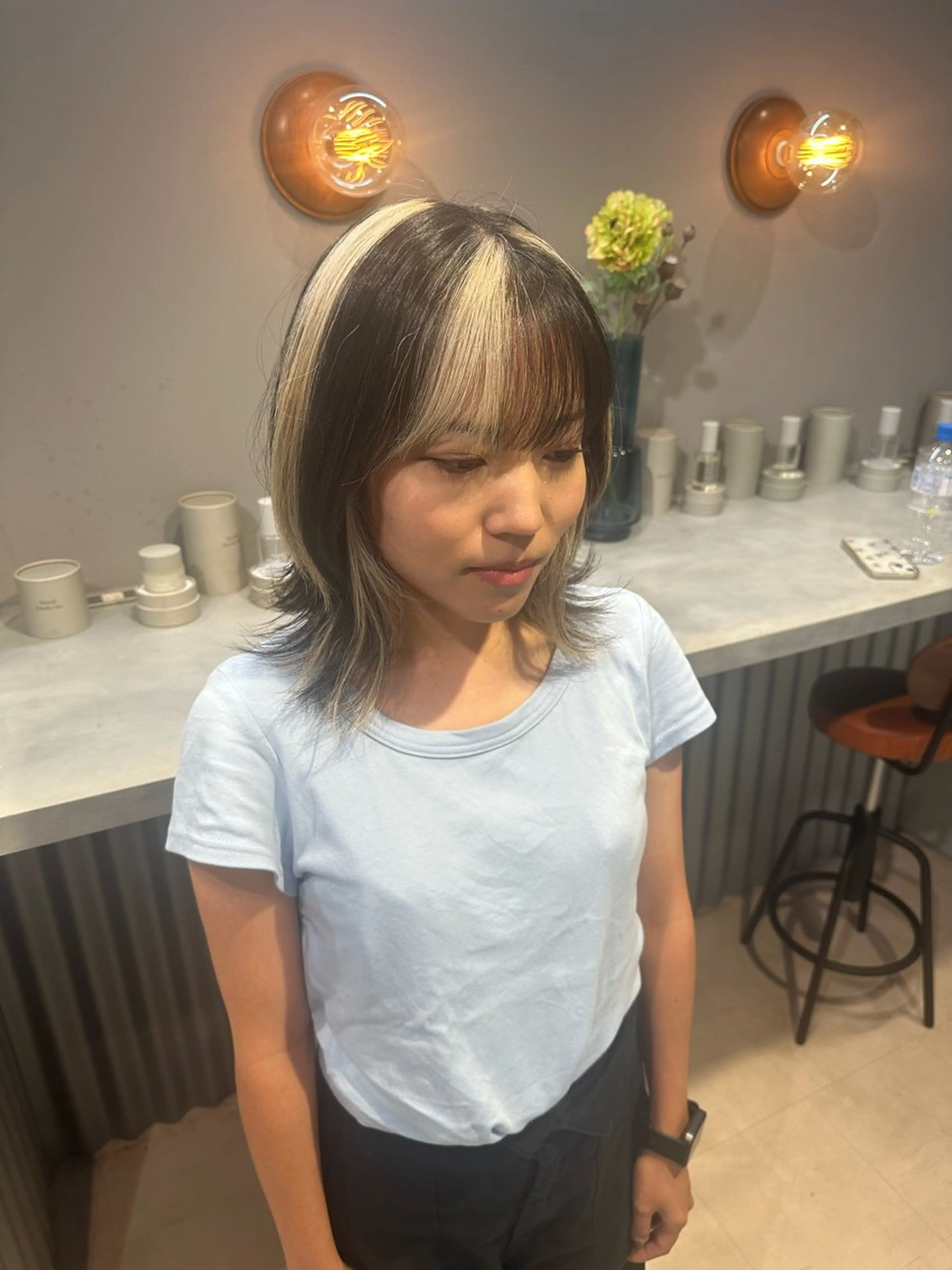 ミディアム カラー ヘアカラー トリートメント 💖ハイライト/ハイ トーン💖MIKIのヘアスタイル