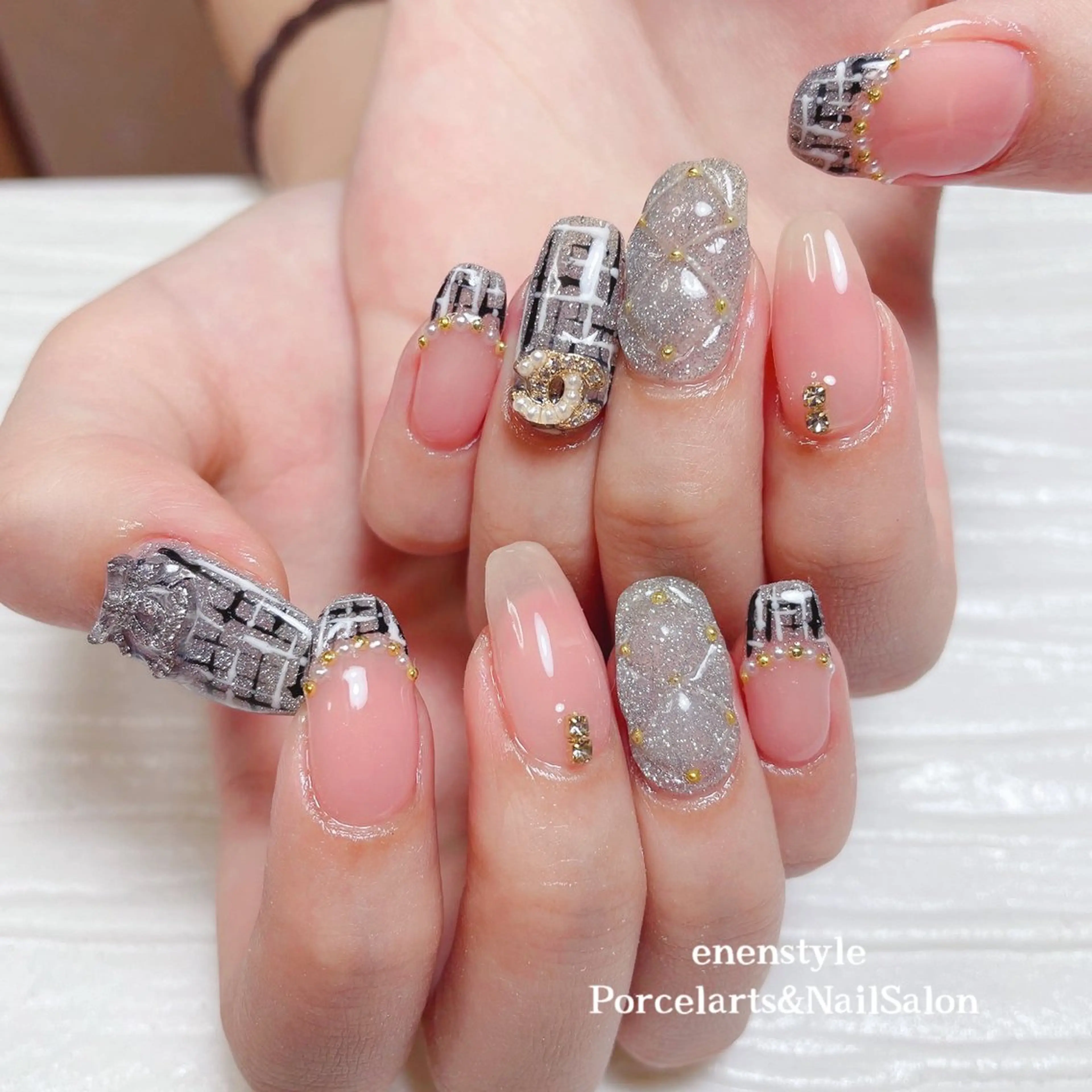 ネイル 👑enen style👑のネイルデザイン