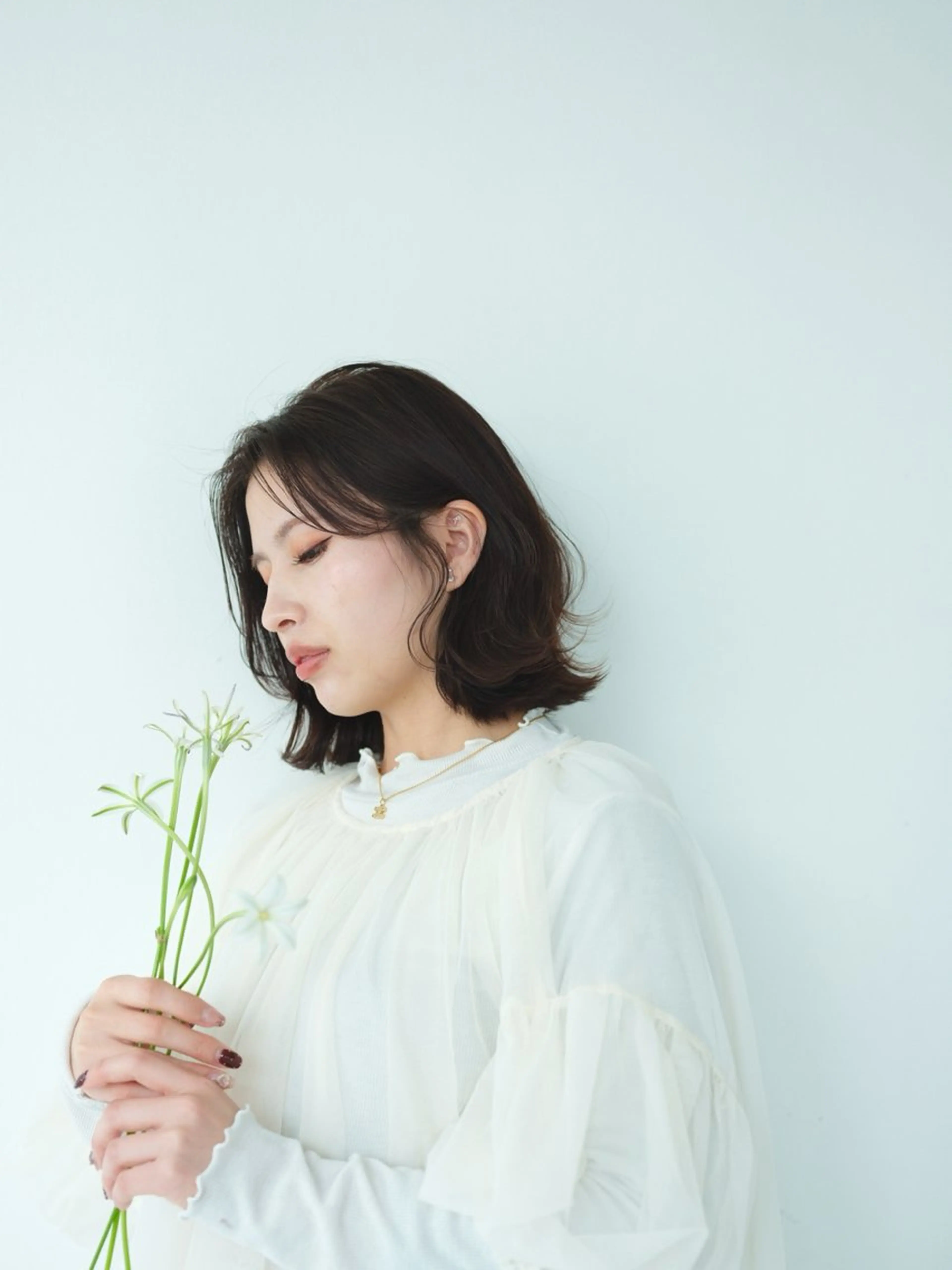 ミディアム ボブ レイヤーカット カット ヘアカラー トリートメント 細井 友貴のヘアスタイル