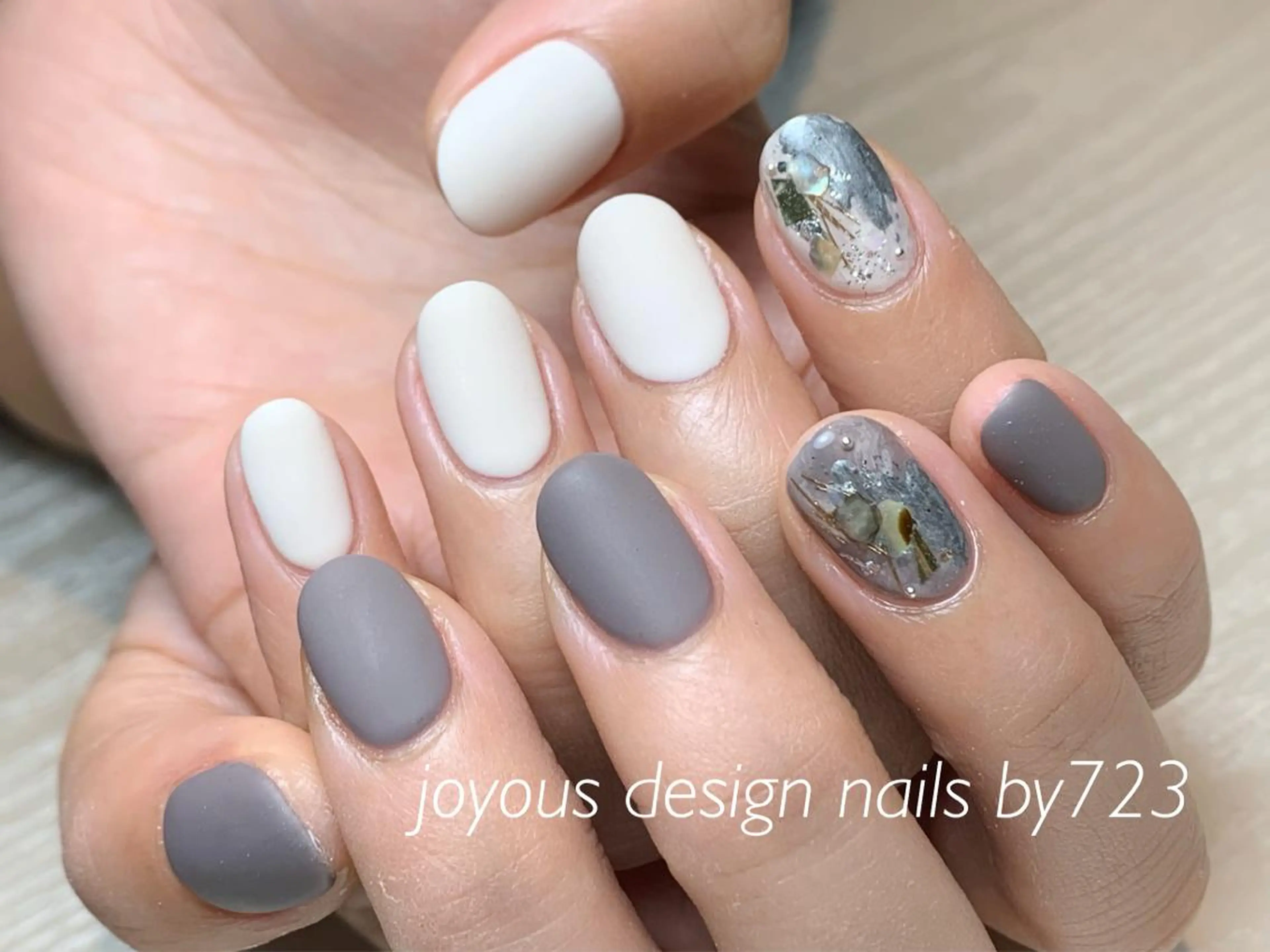 ネイル マットネイル ハンドネイル jdn natsumiのネイルデザイン