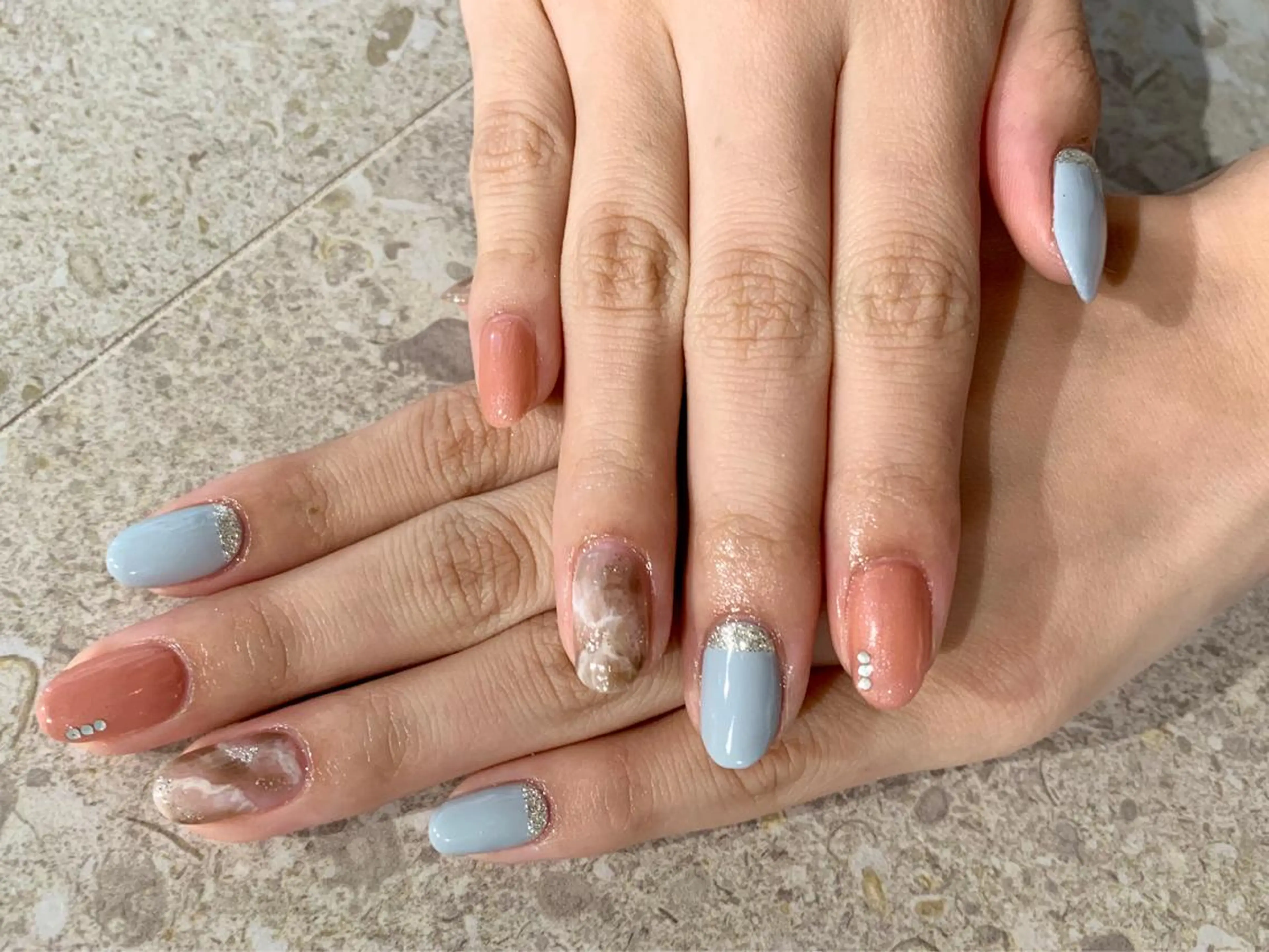 ネイル 持ち込み esby Loely MIZUKIのネイルデザイン