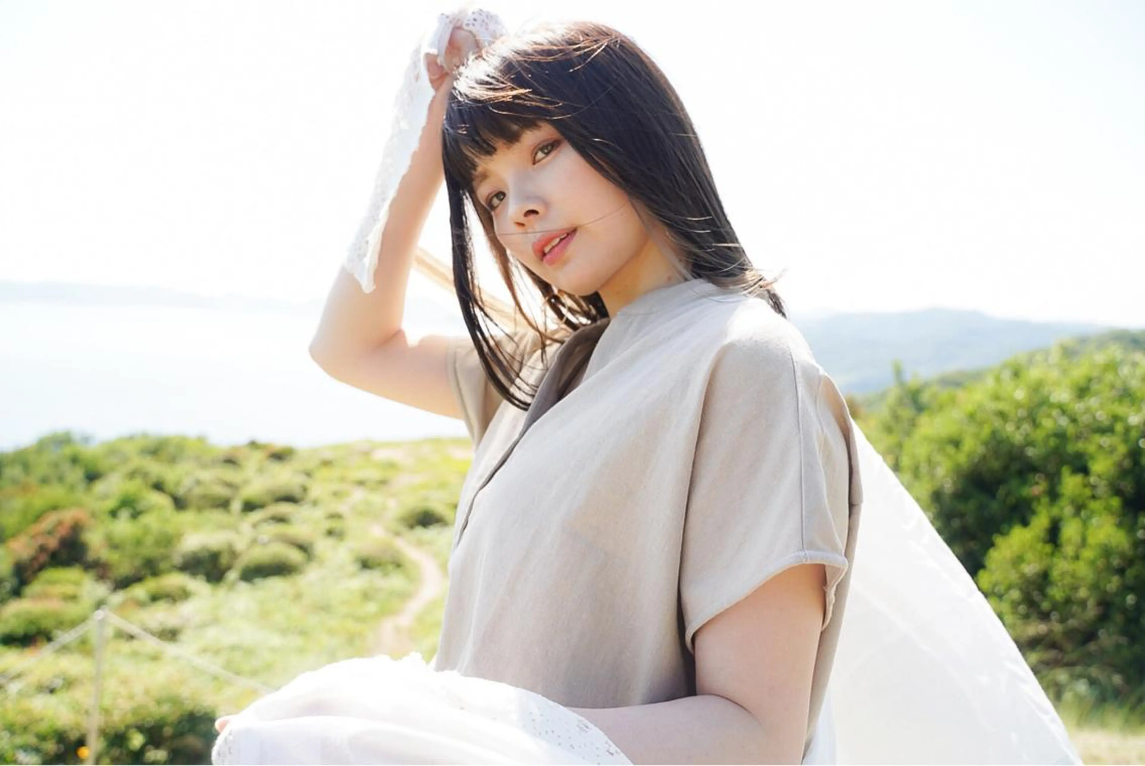 セミロング カラー YUKO/ 似合わせ韓国風パーマのヘアスタイル