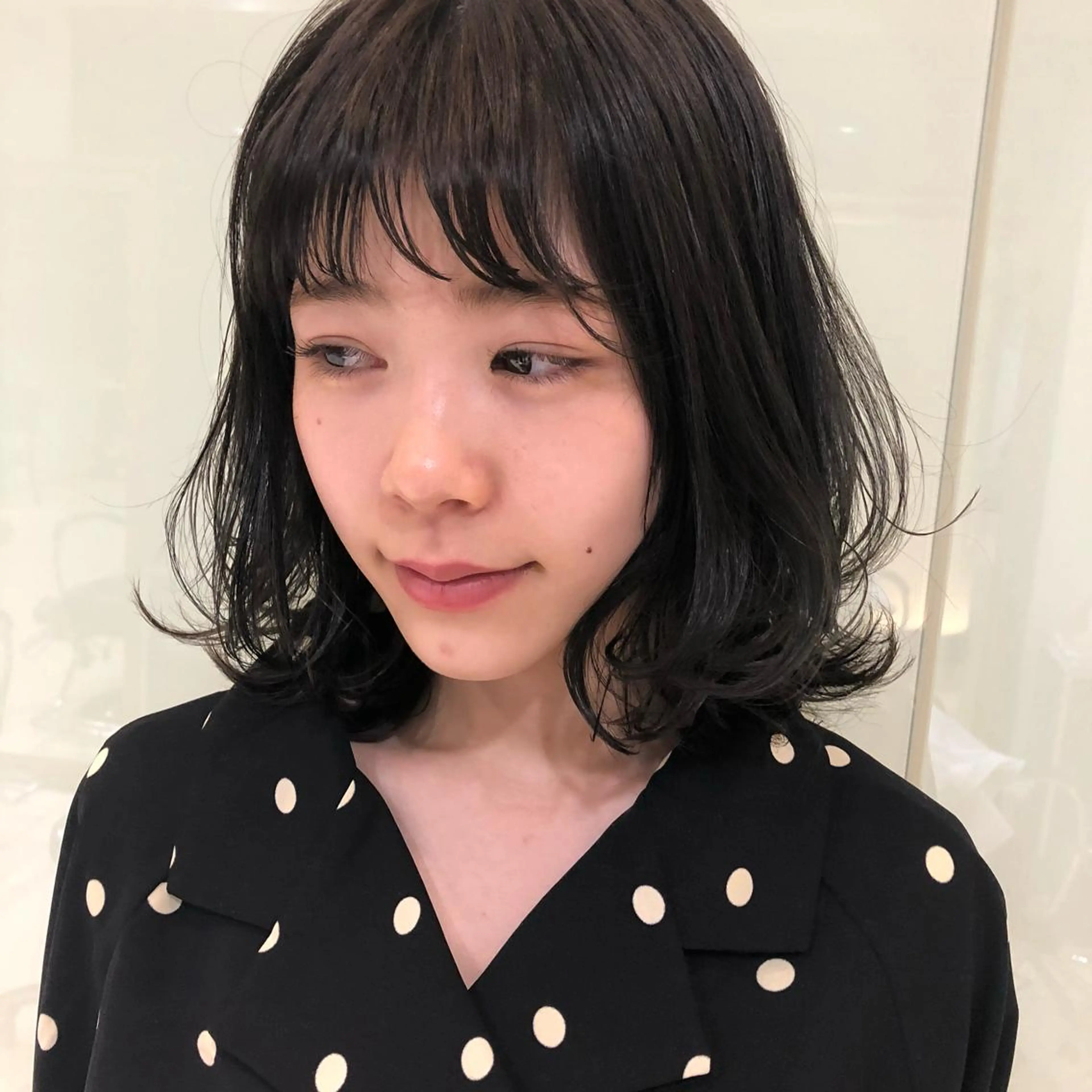 ミディアム カラー パーマ ヘアアレンジ ミディアムパーマ トリートメント apish aoyama所属・武 愛子の眉毛・アイブロウイメージ