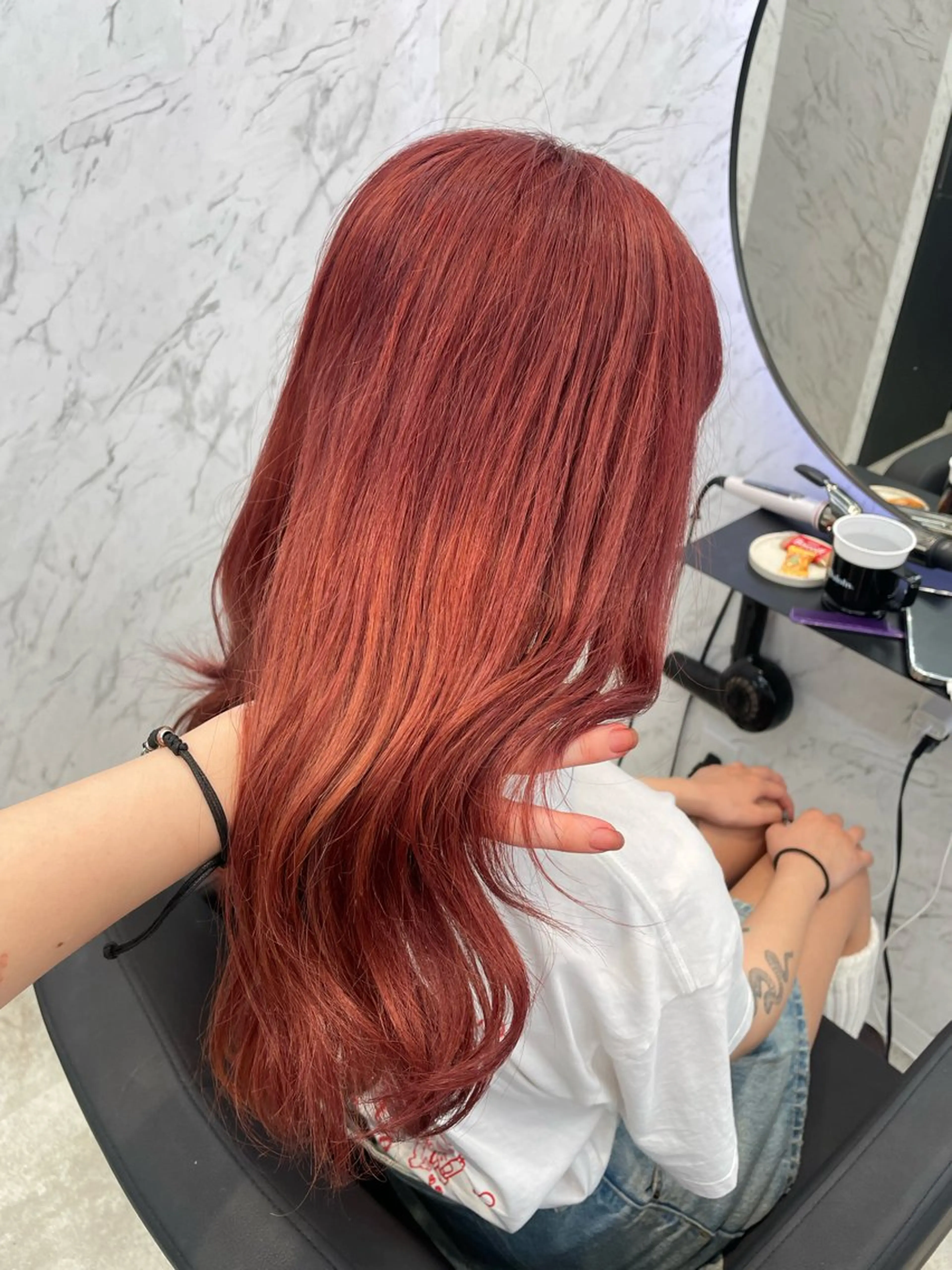 ロング カラー レッドカラー ヘアカラー hair salon dot. mooda 韓国風サロン 町田店所属・韓国風ヘア🎀🩶 /♡𝓝𝓸𝓪♡のヘアスタイル