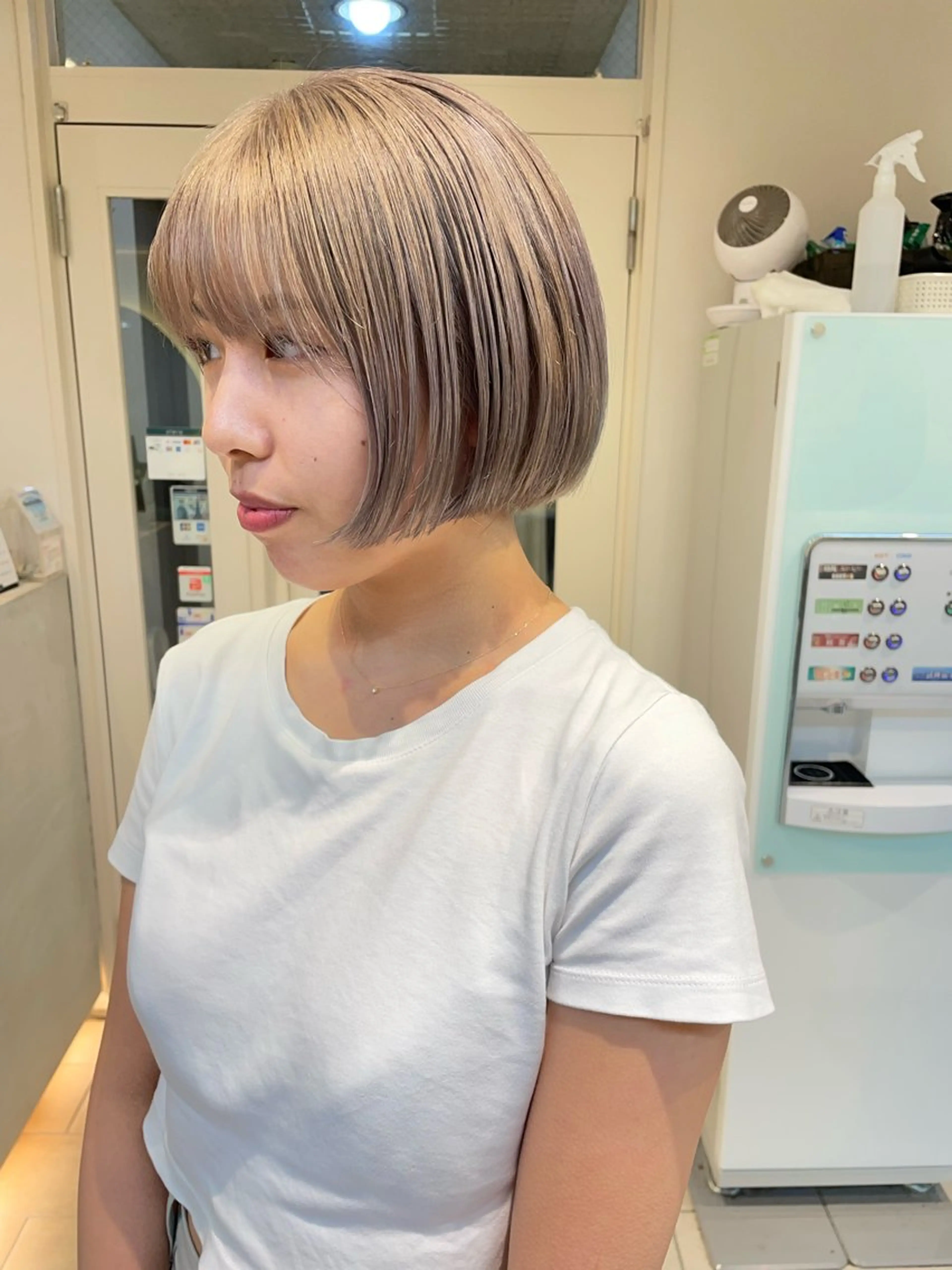 ショート カラー ベージュカラー 透明感カラー 韓国風カラー ラベンダーカラー ラベンダーピンク ヘアカラー Lian Tokyo所属・樋口 将輝のヘアスタイル