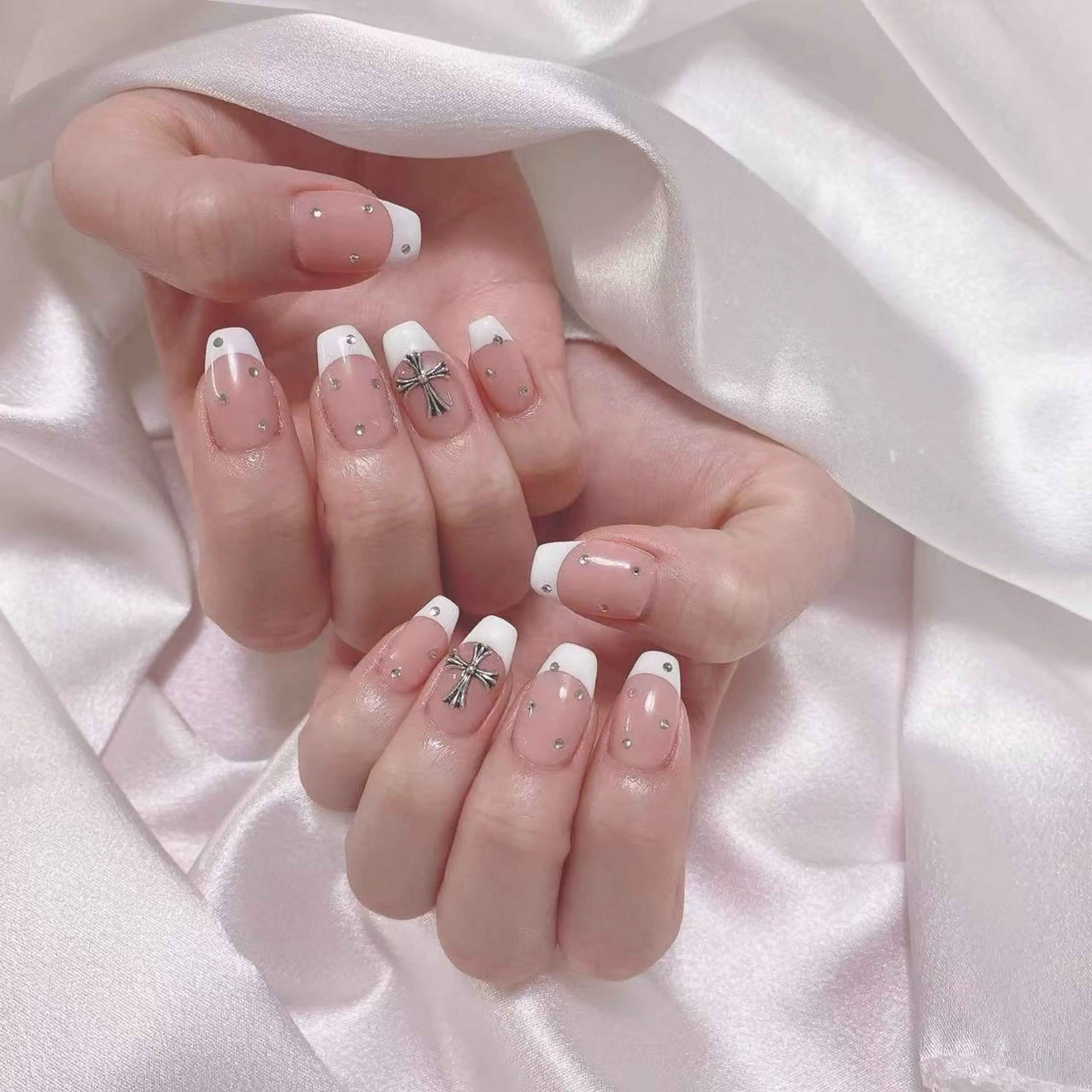 ネイル ジョリ kasumi🌹💅のネイルデザイン