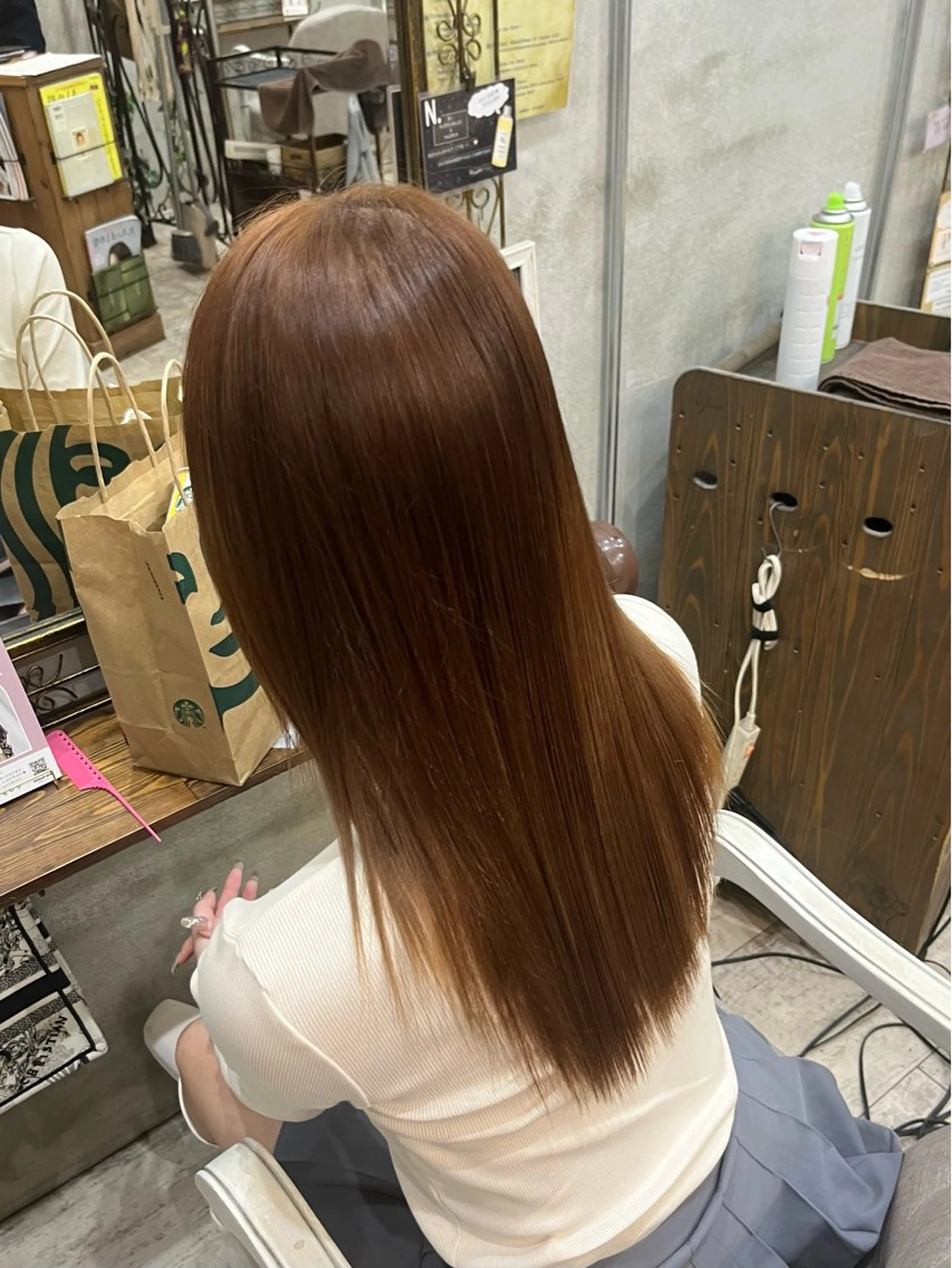 ロング カラー カット ヘアカラー トリートメント 艶髪/ハイトーン/ ヘアセット/モエノのヘアスタイル