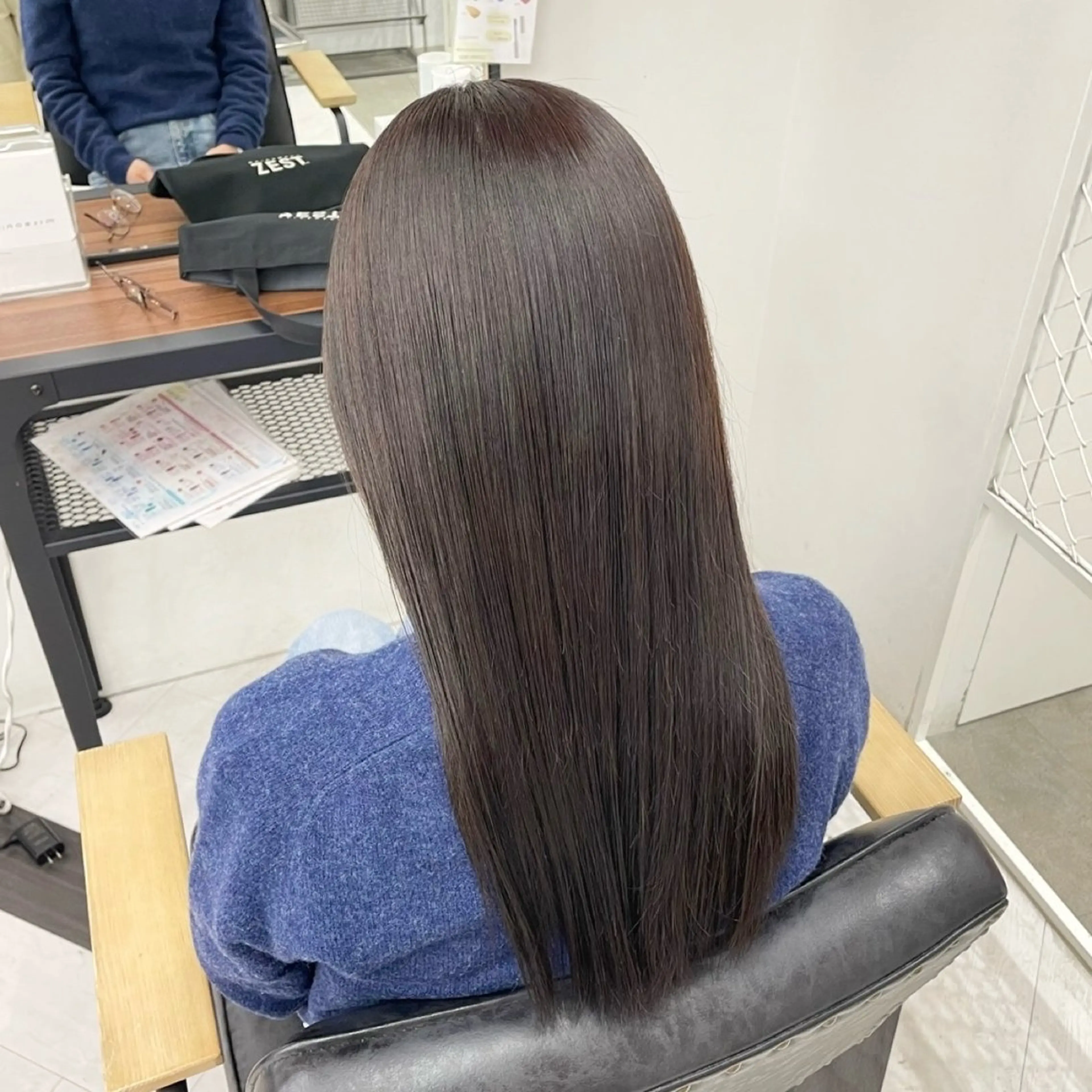 セミロング カラー パーマ ヘアアレンジ メンズ 髪質改善 トリートメント 酸性ストレート ストレートパーマ mona/ ストレートスタイル✨のヘアスタイル