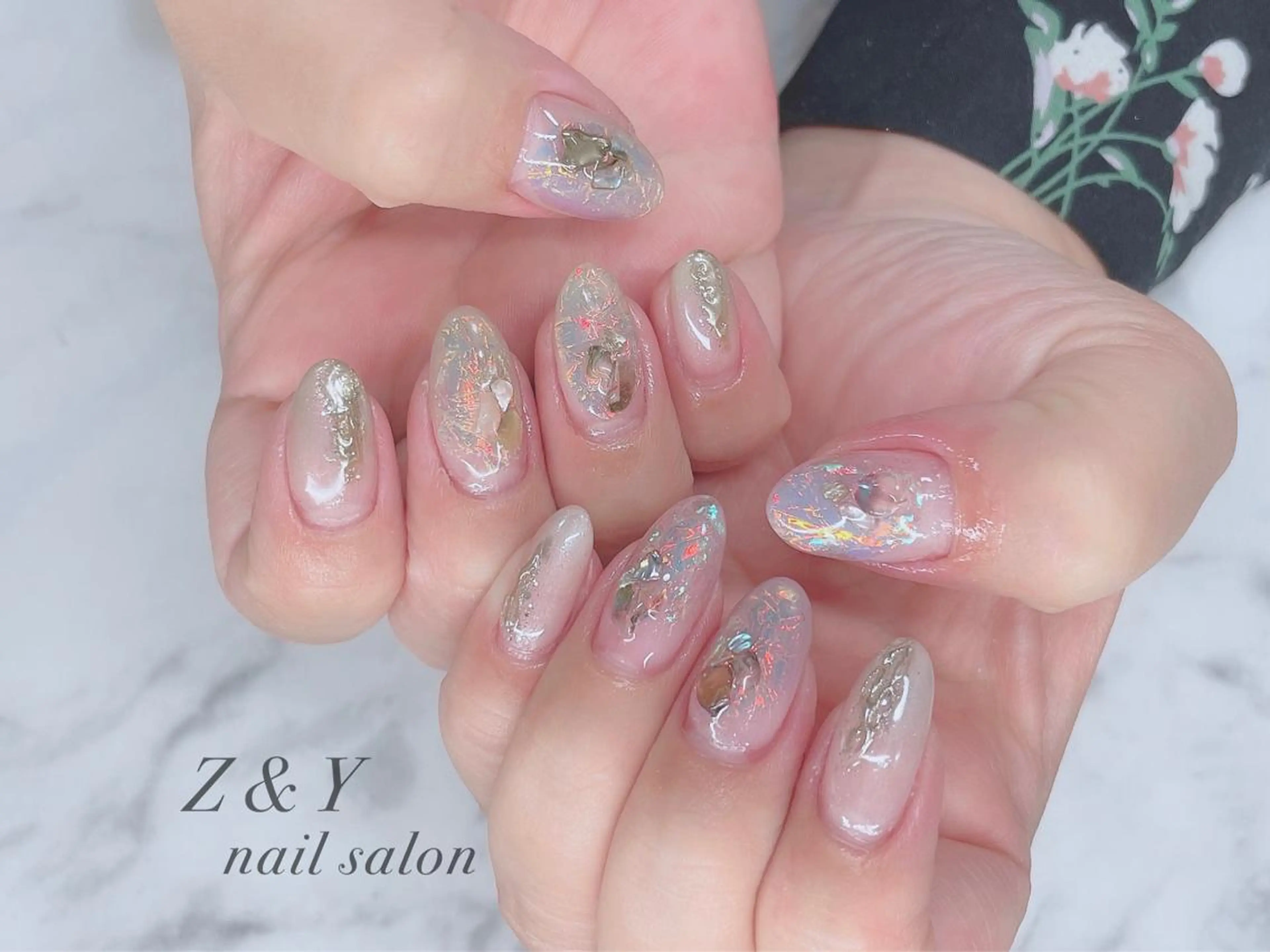 ネイル ﾌｨﾙｲﾝ専門ﾈｲﾙｻﾛﾝ彩 博多駅前店所属・ネイルサロン 彩 irodoriのネイルデザイン