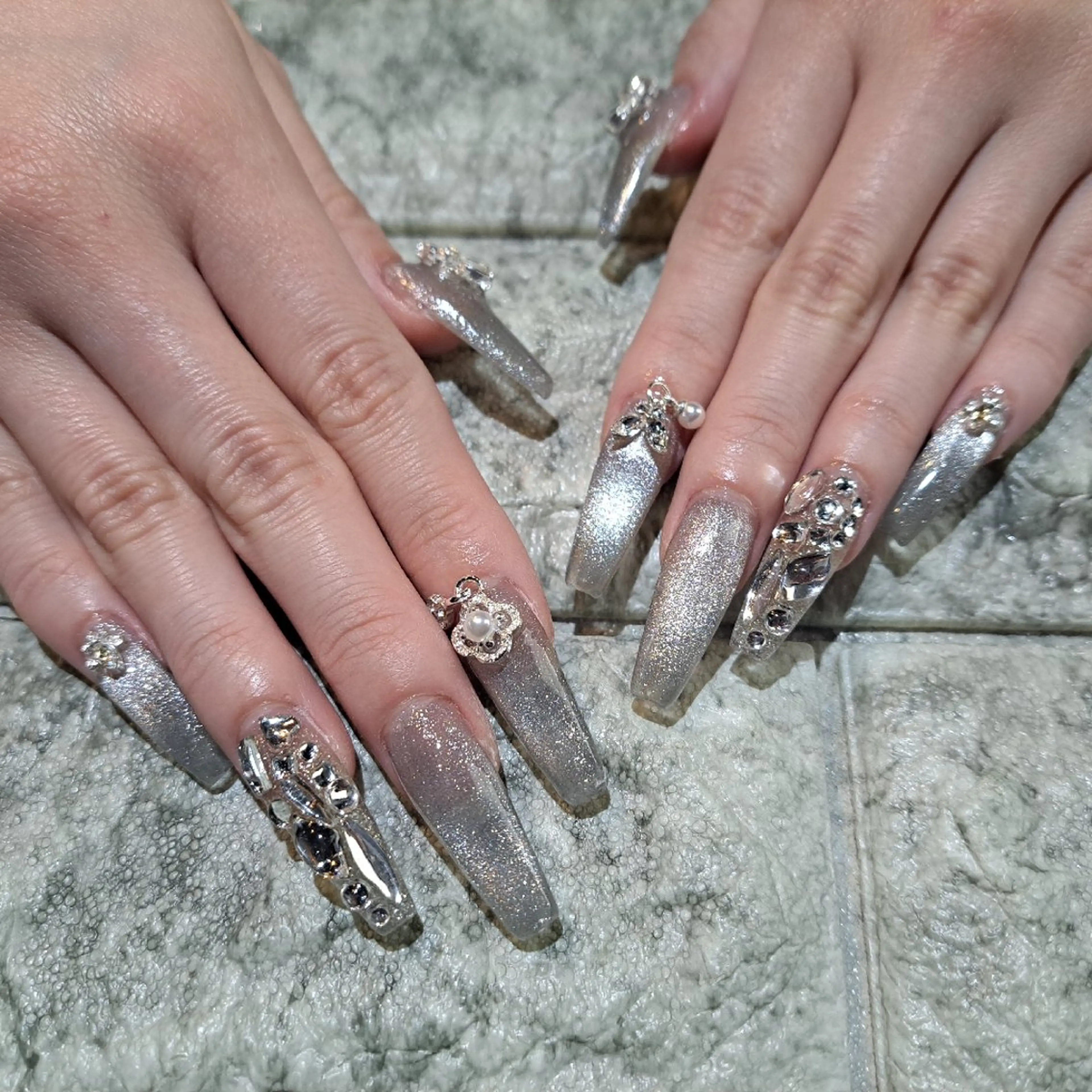 ネイル マグネットネイル ハンドネイル RounGe町田店 🧸大谷のネイルデザイン