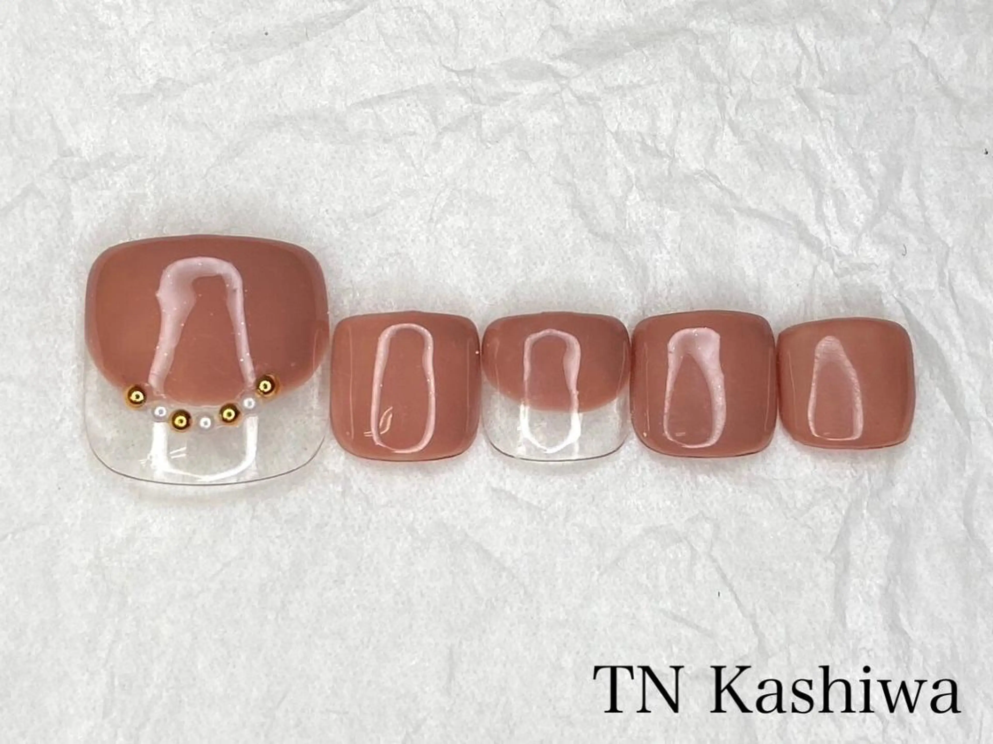 ネイル 大隅 和奈のネイルデザイン