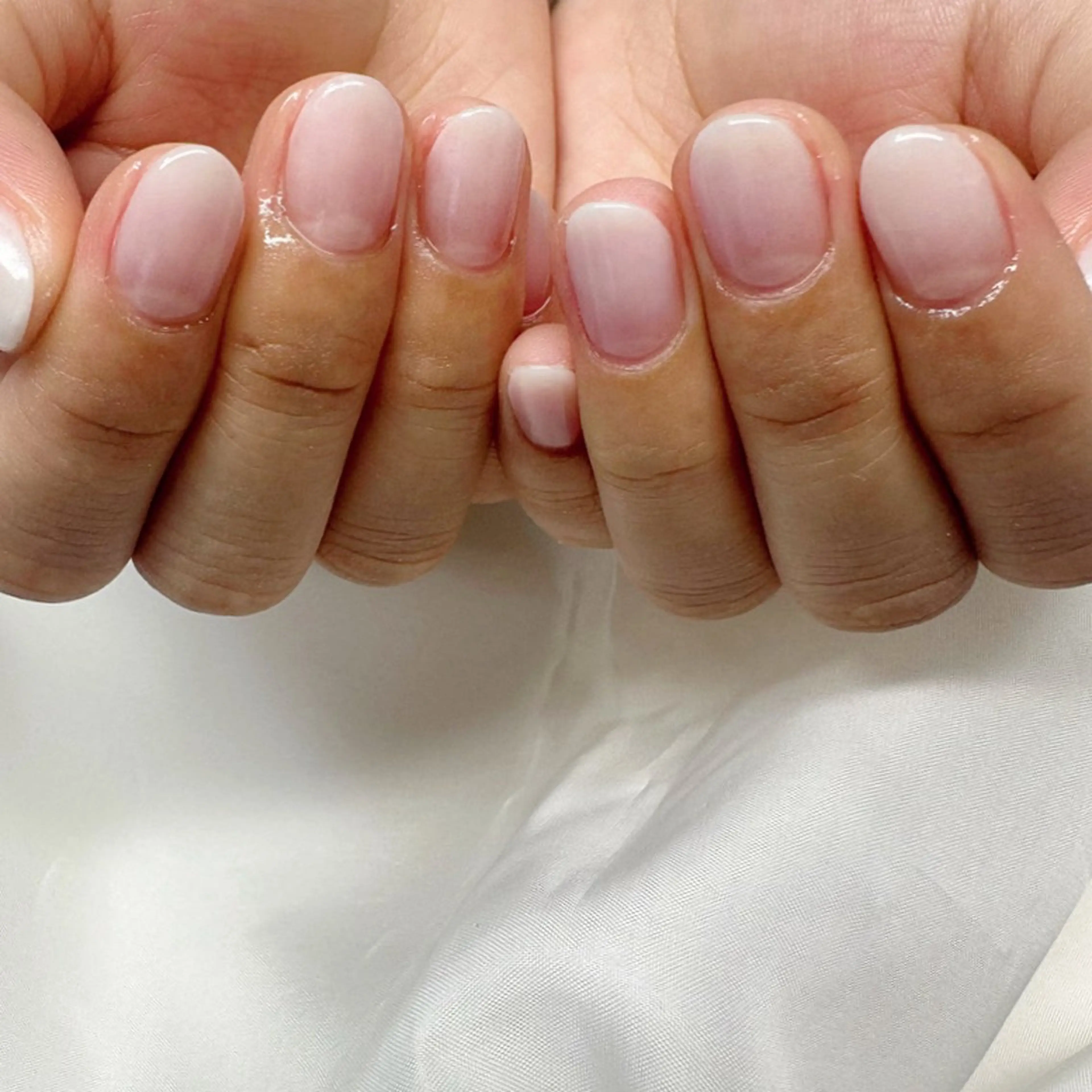 ネイル クリアネイル グラデーション 氷ネイル・うるうるネイル 韓国ネイル ニュアンスネイル 🪞KAPE NAIL 🪞のネイルデザイン