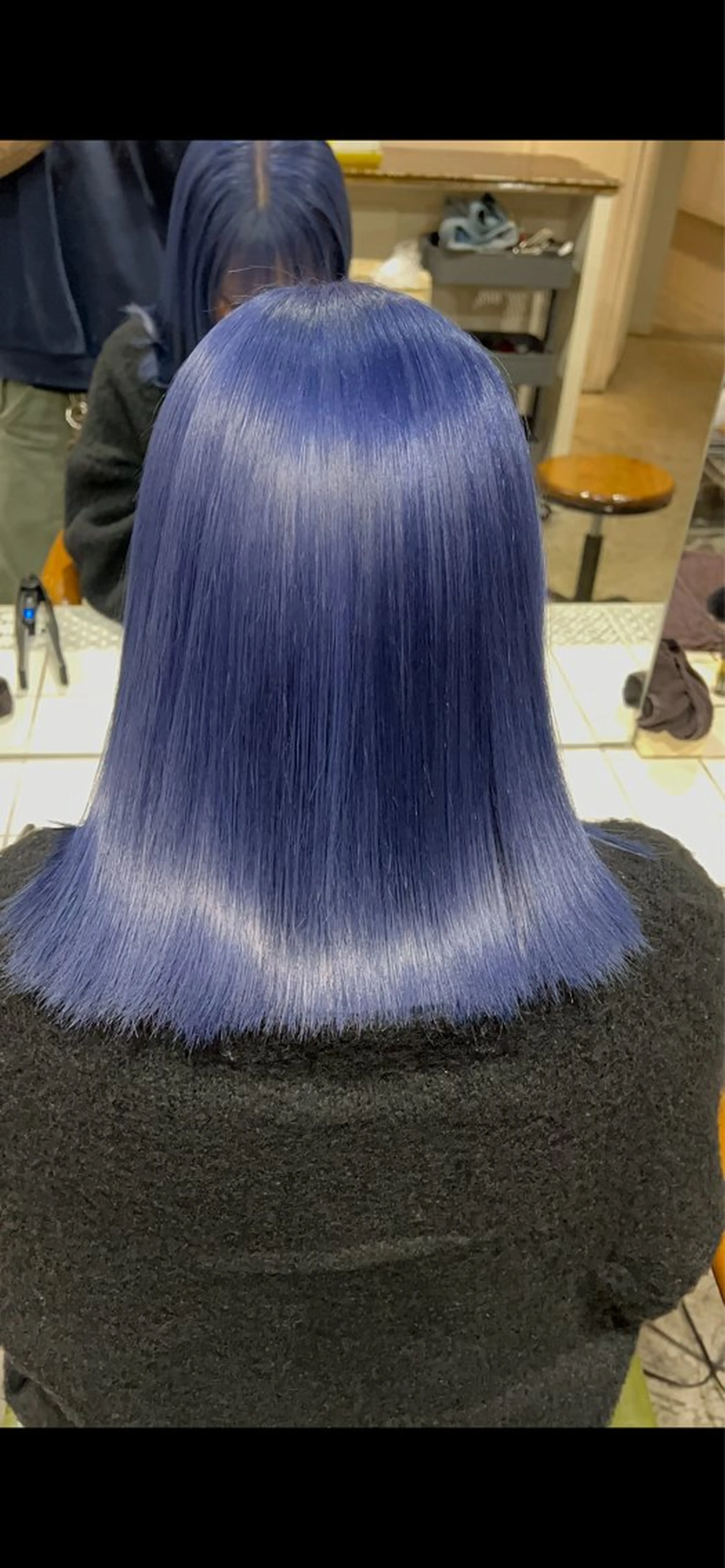 セミロング カラー ヘアアレンジ ヘアカラー 近藤 乃紀のヘアスタイル