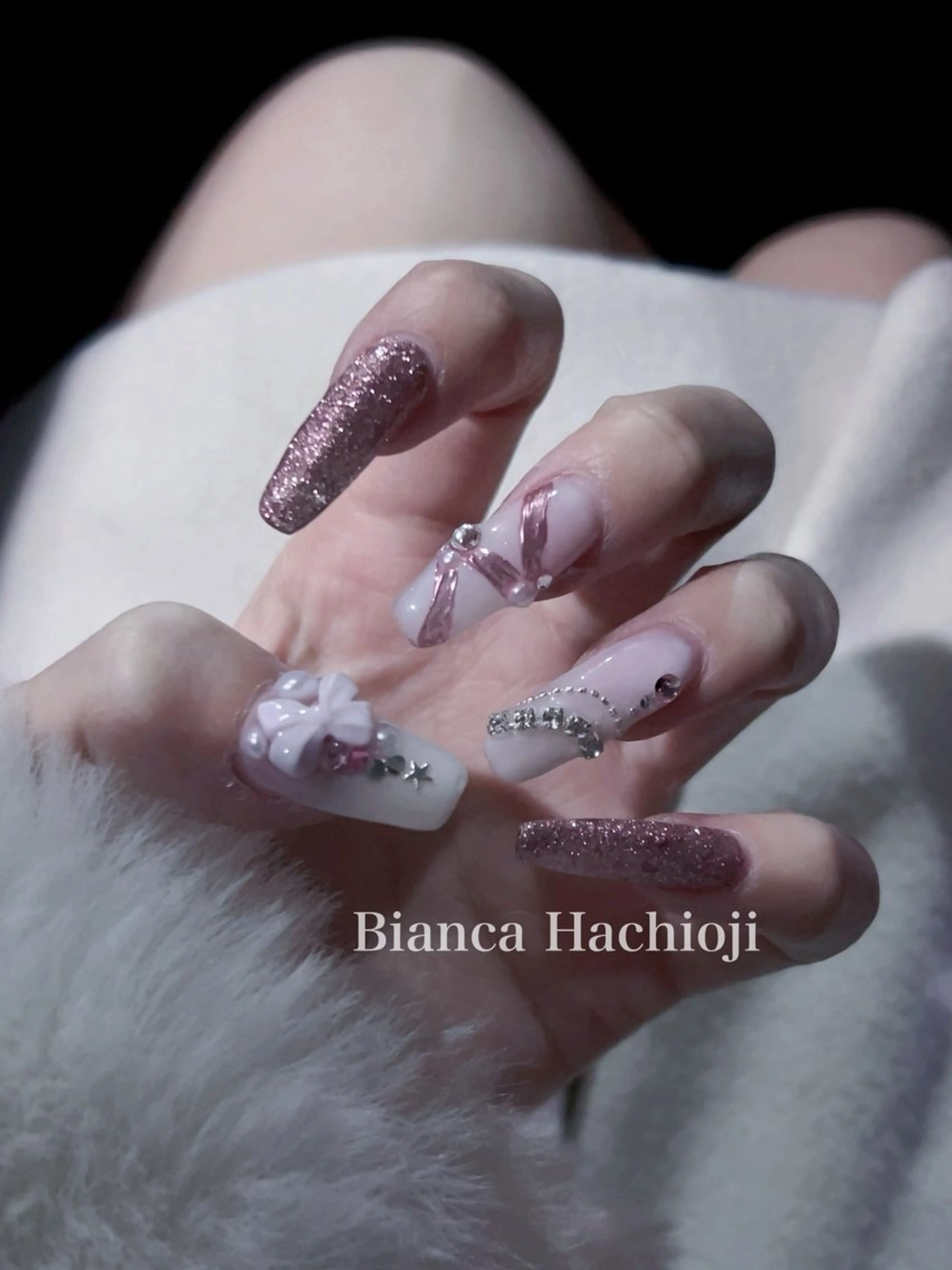 ネイル 𝑌𝑈𝑈𝐾𝐴 /ワンホン/量産型のネイルデザイン