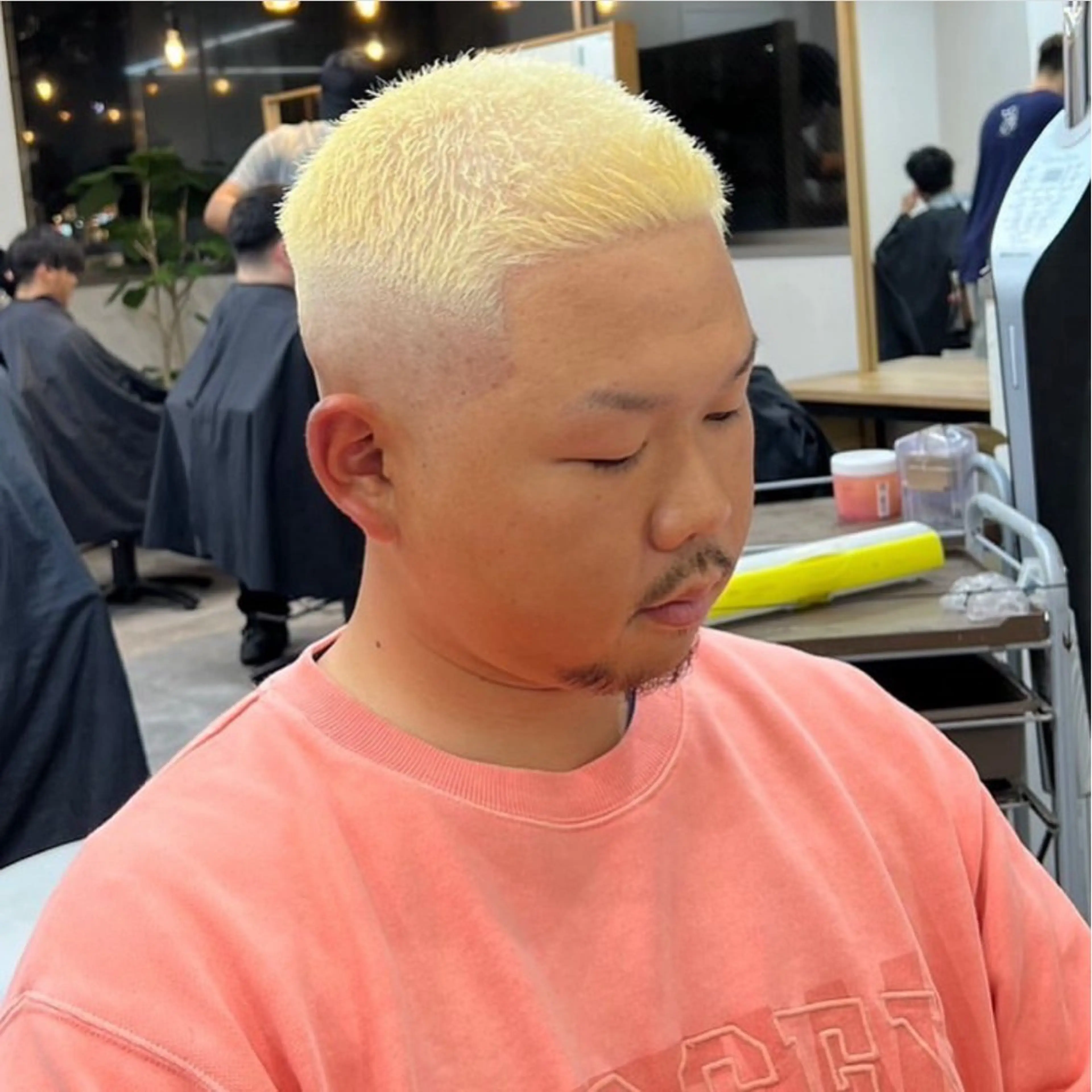 ショート メンズ メンズブリーチ DIECE  SHIBUYA所属・小野寺 彗人のヘアスタイル