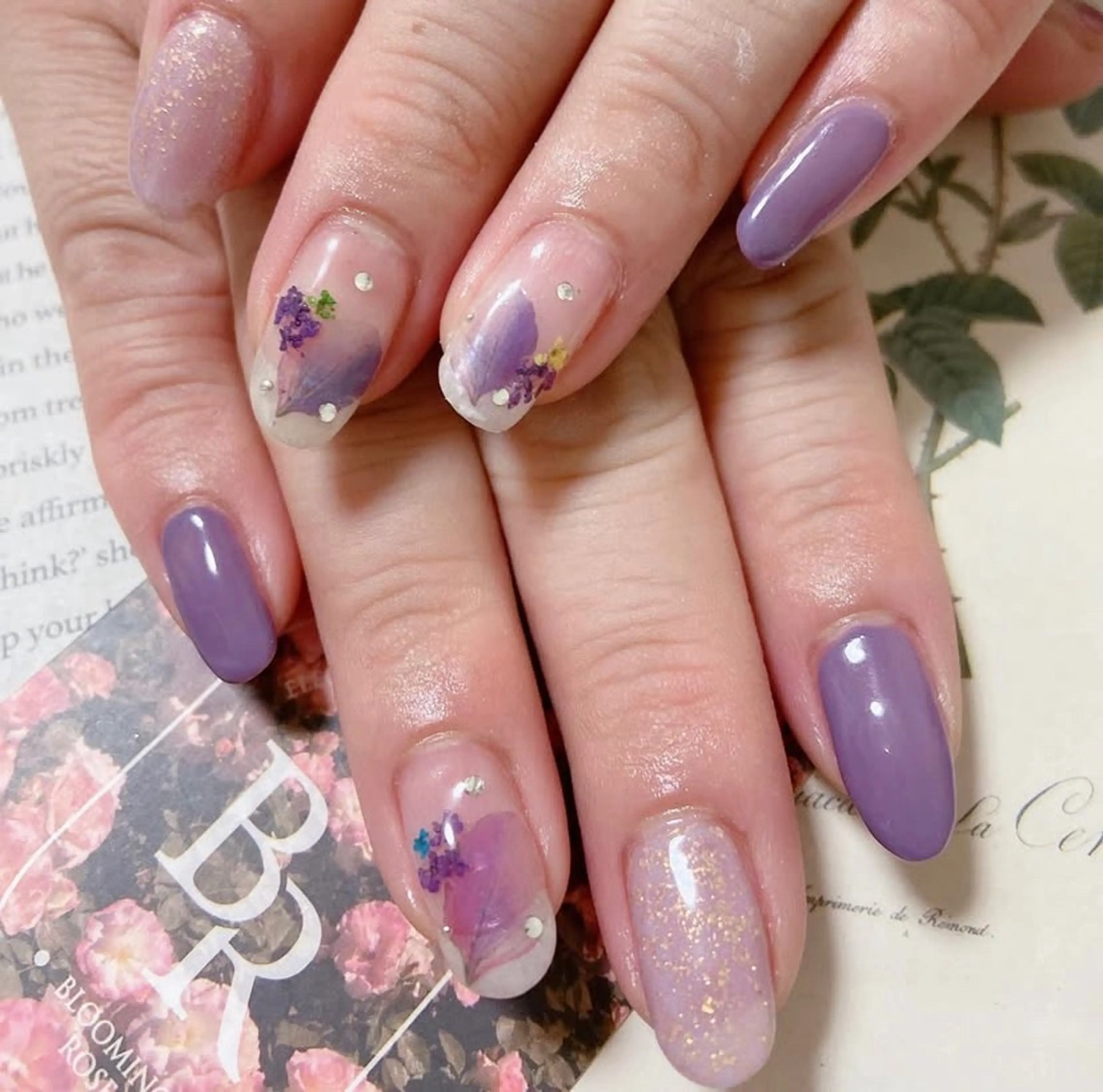 ネイル nail salon Berry所属・前田 りかのネイルデザイン