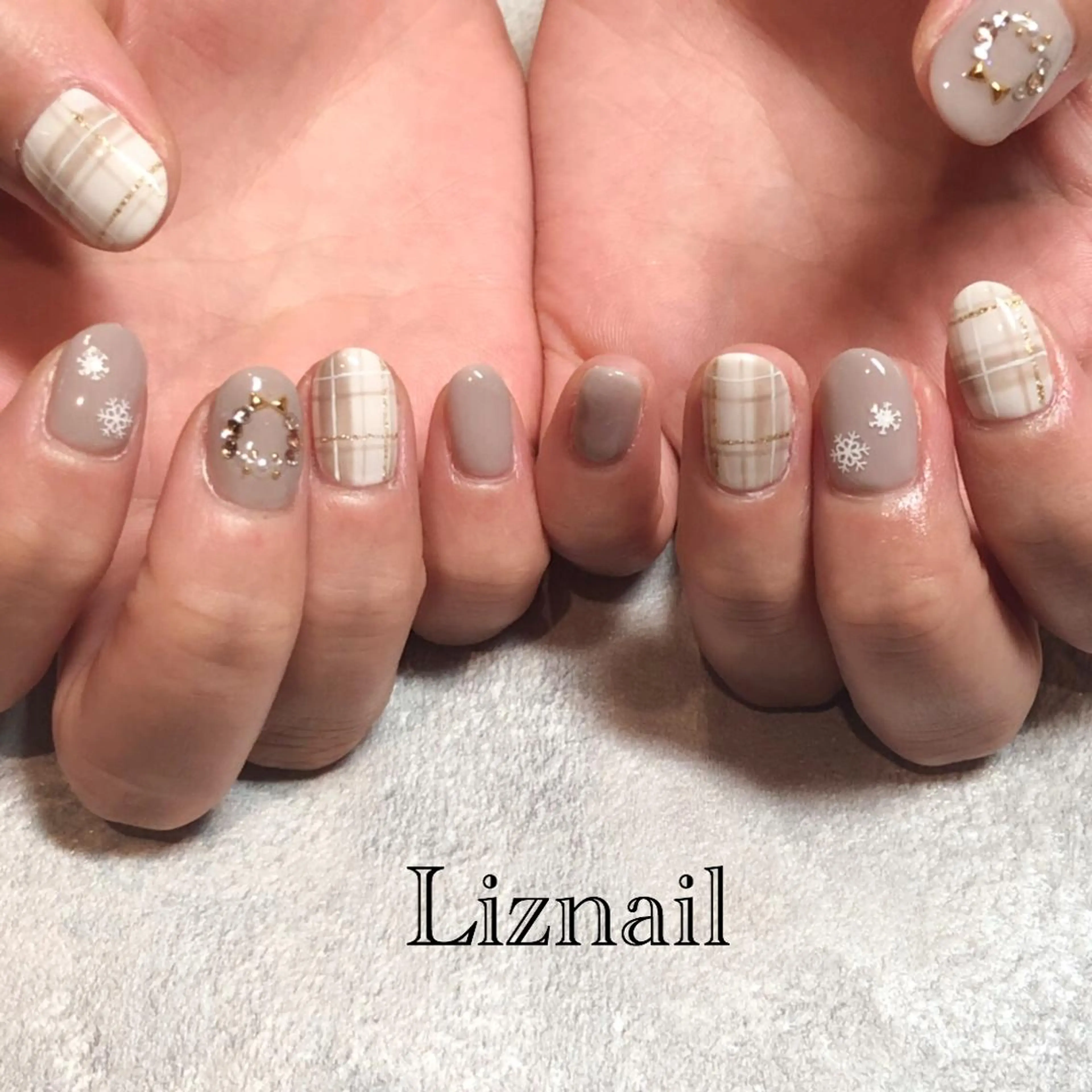 ネイル Rawr / saoriのネイルデザイン