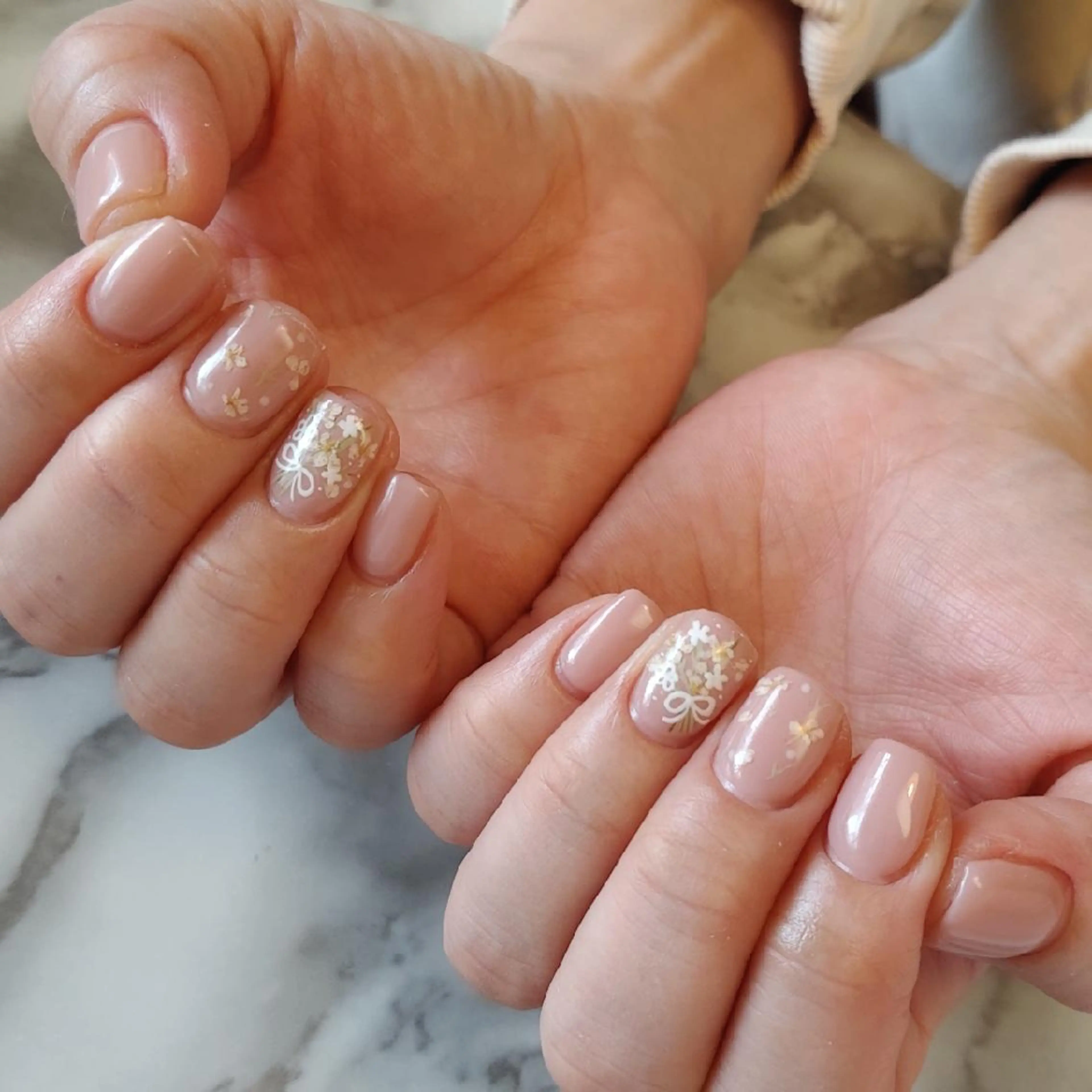 ネイル ジェヌインネイル 河内のネイルデザイン