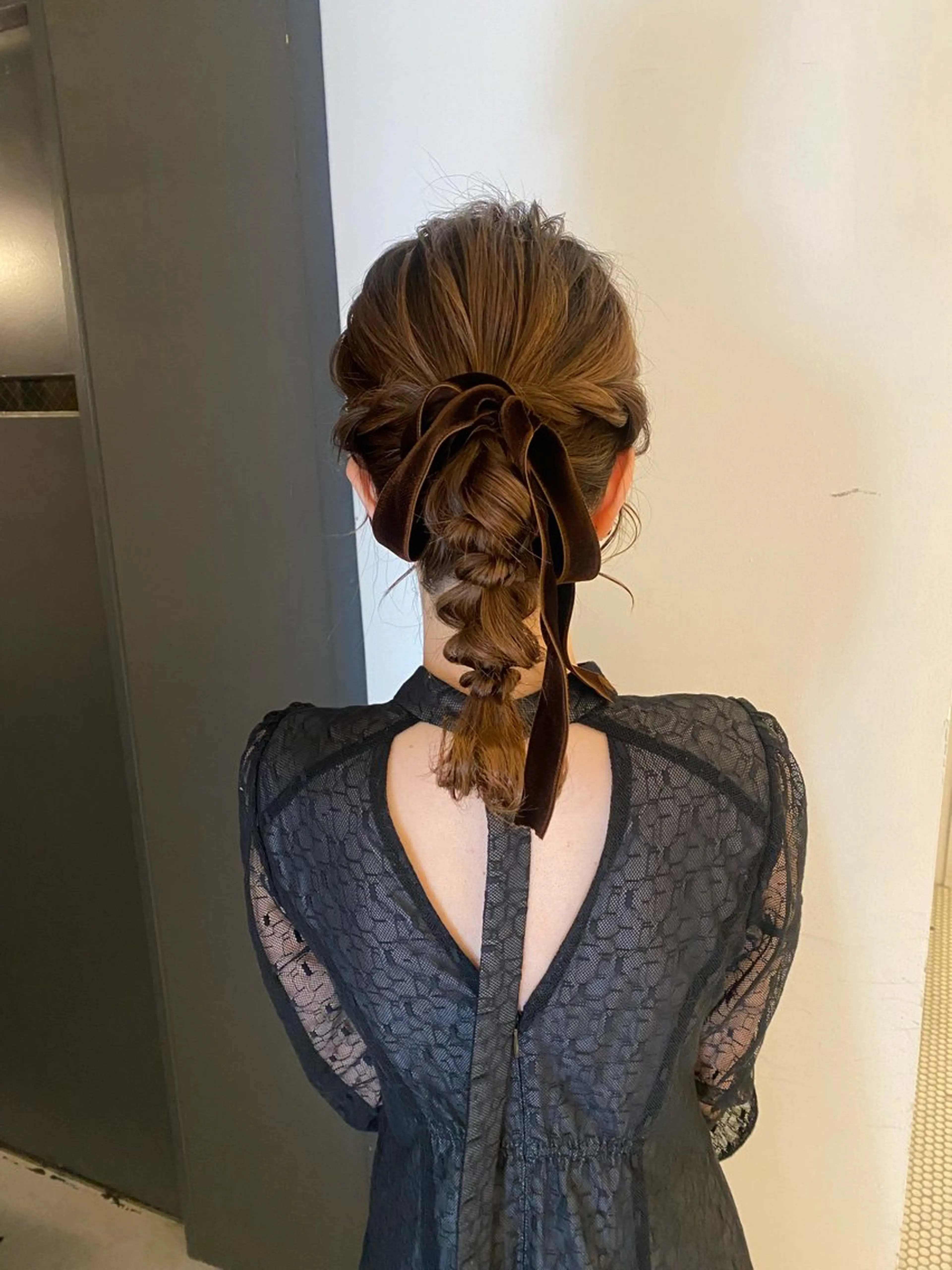 セミロング ヘアセット みやけ ひなのヘアスタイル