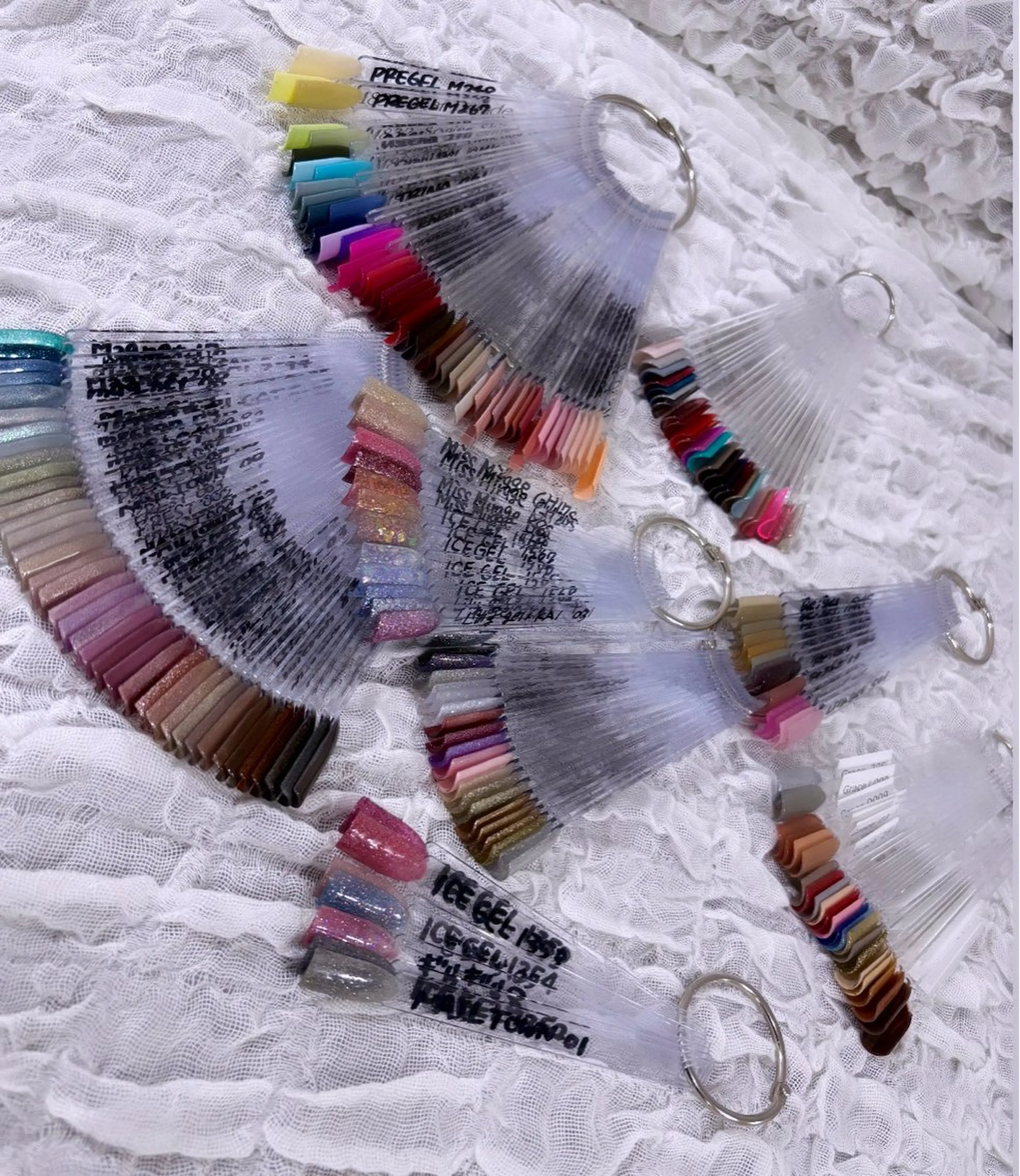 ★オフ込み★150色から選べるワンカラーorラメグラの写真